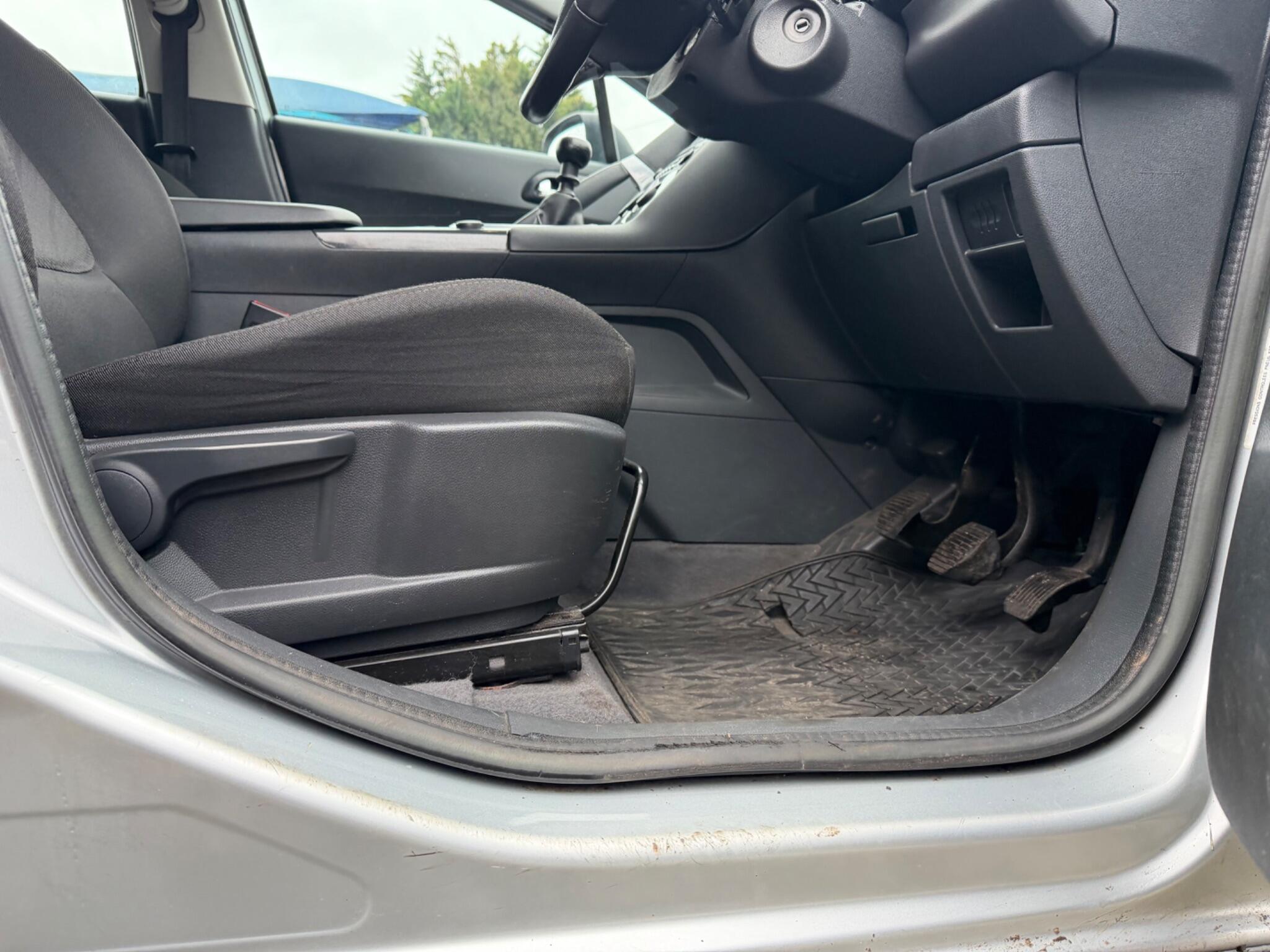 2010 Peugeot 3008 image 71