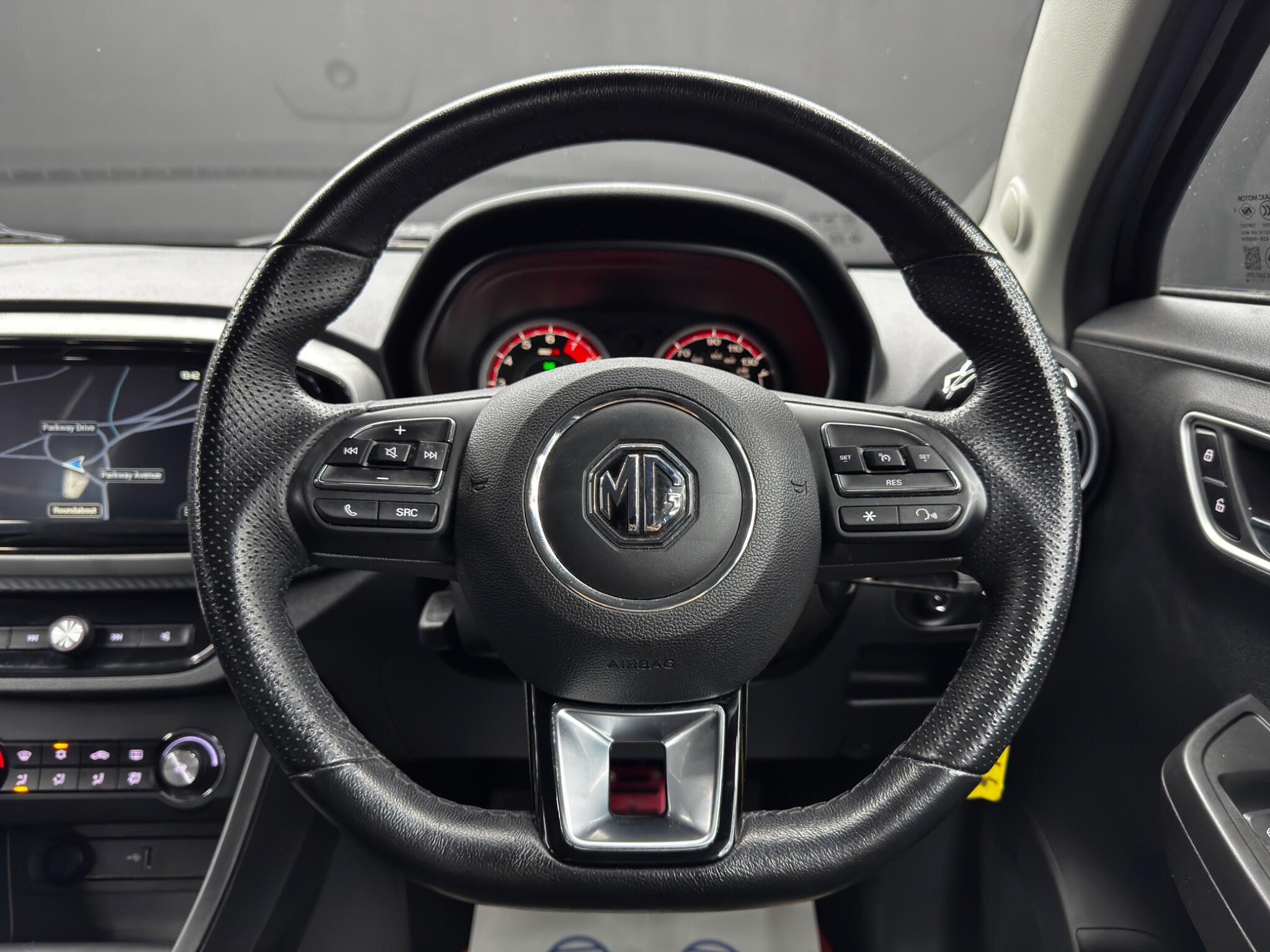 MG MG3 view 19