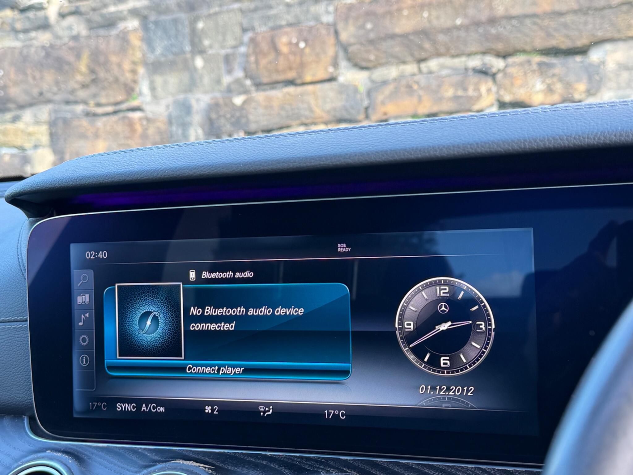 Mercedes-Benz E-Class view 34