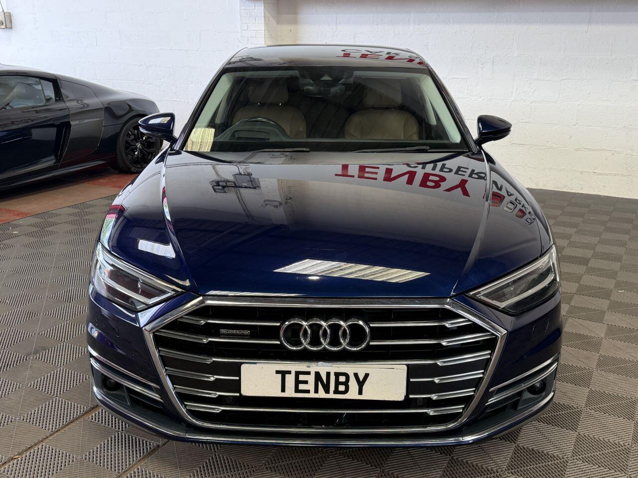 Audi A8 view 4
