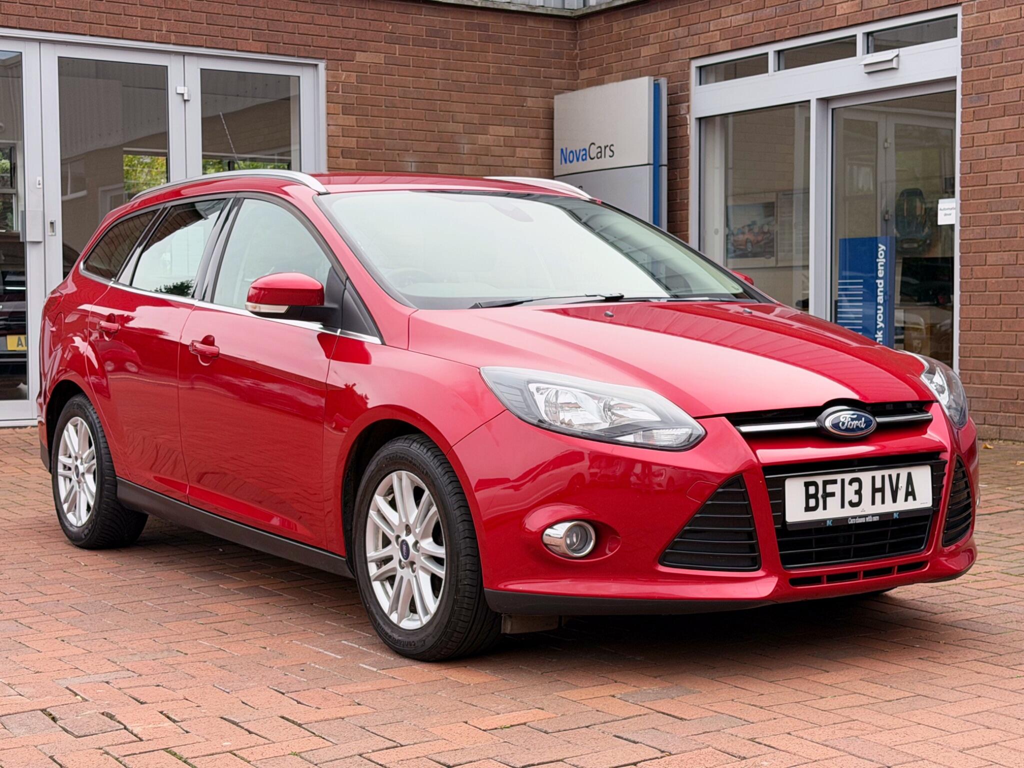 Ford Focus view 10