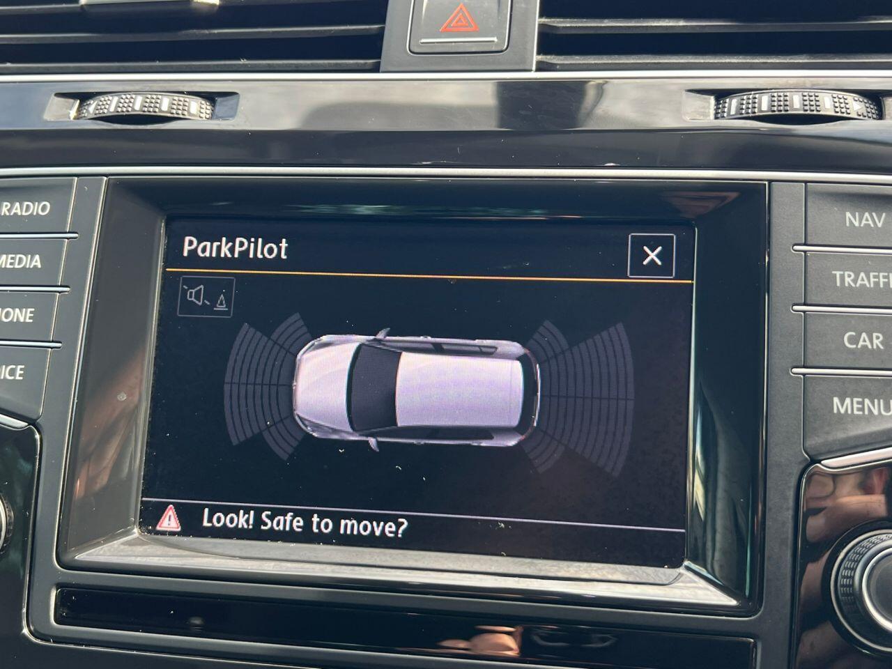 Volkswagen Golf view 26