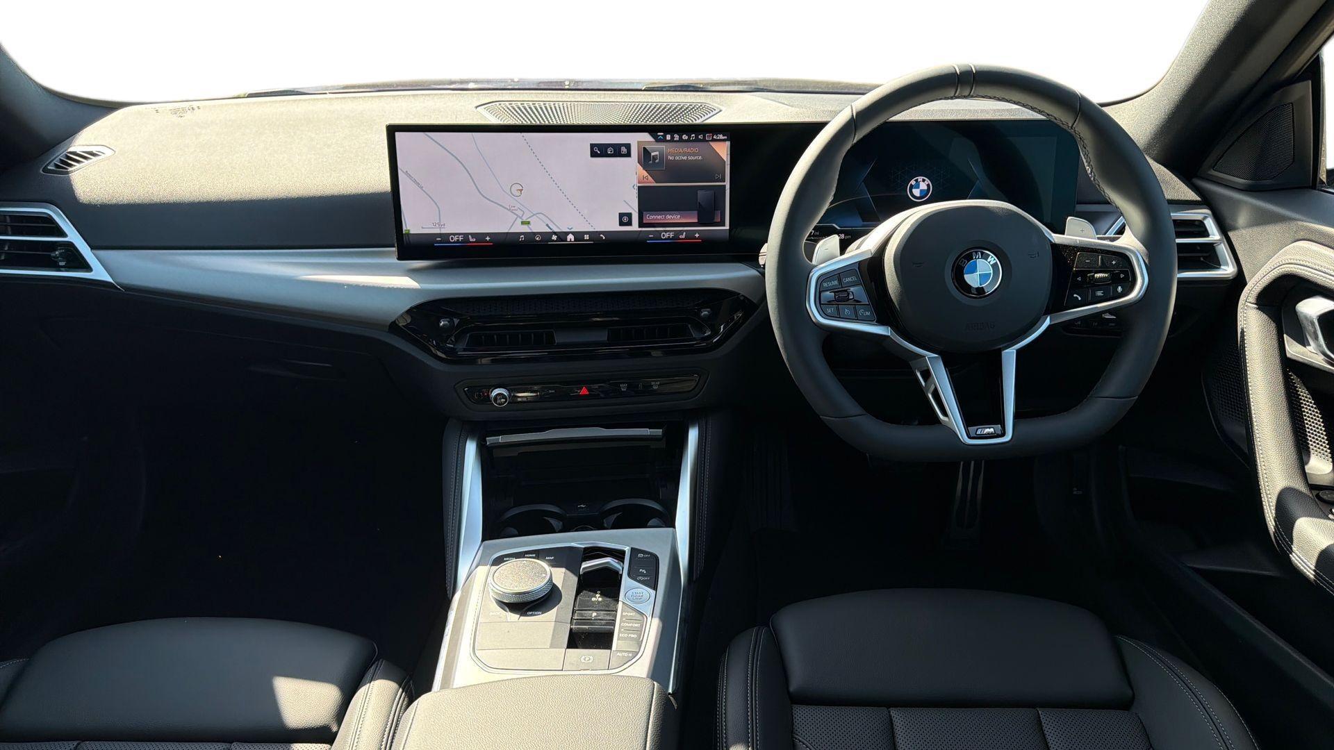 BMW 2 Series view 4