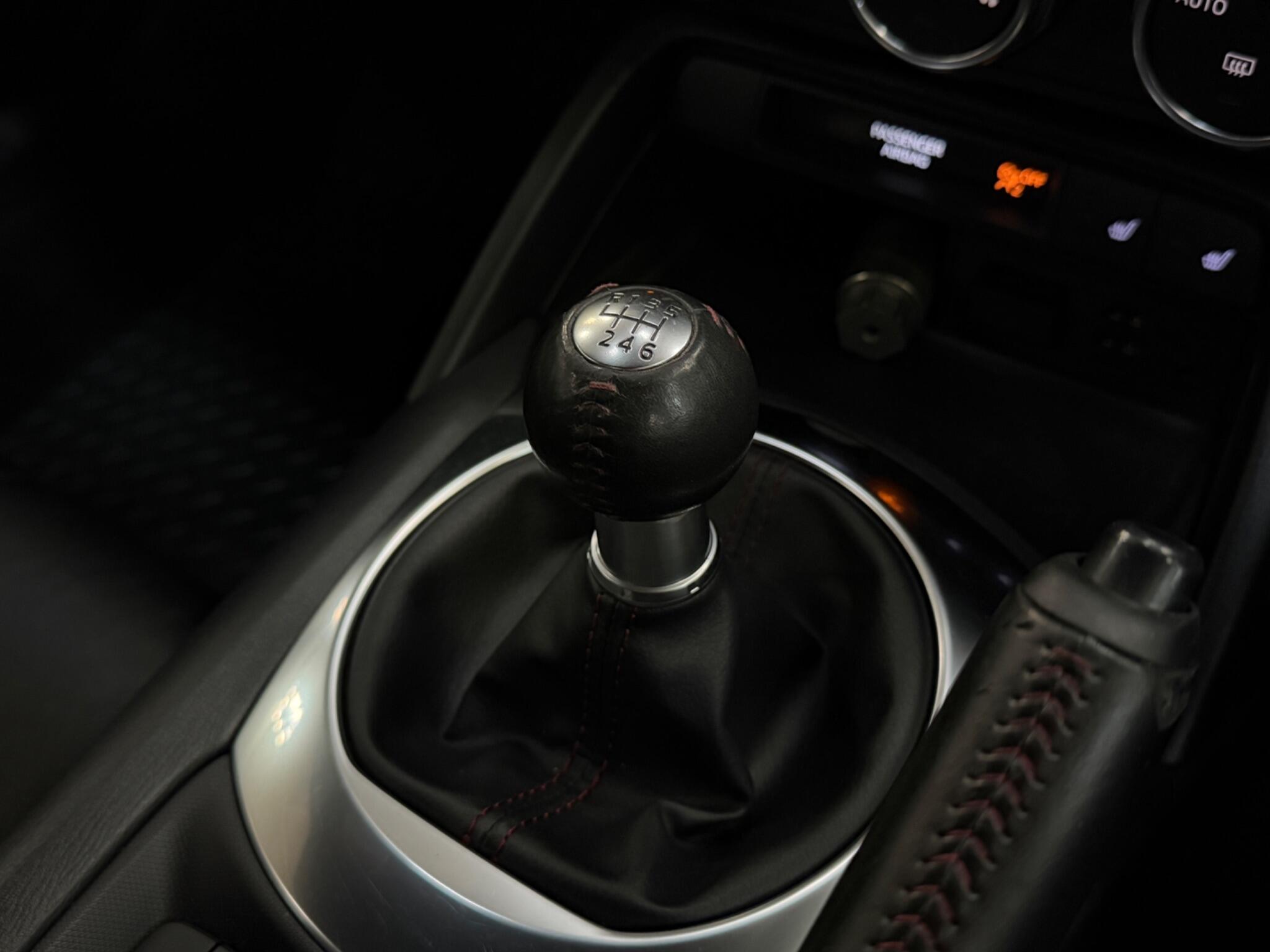 Mazda MX-5 view 18
