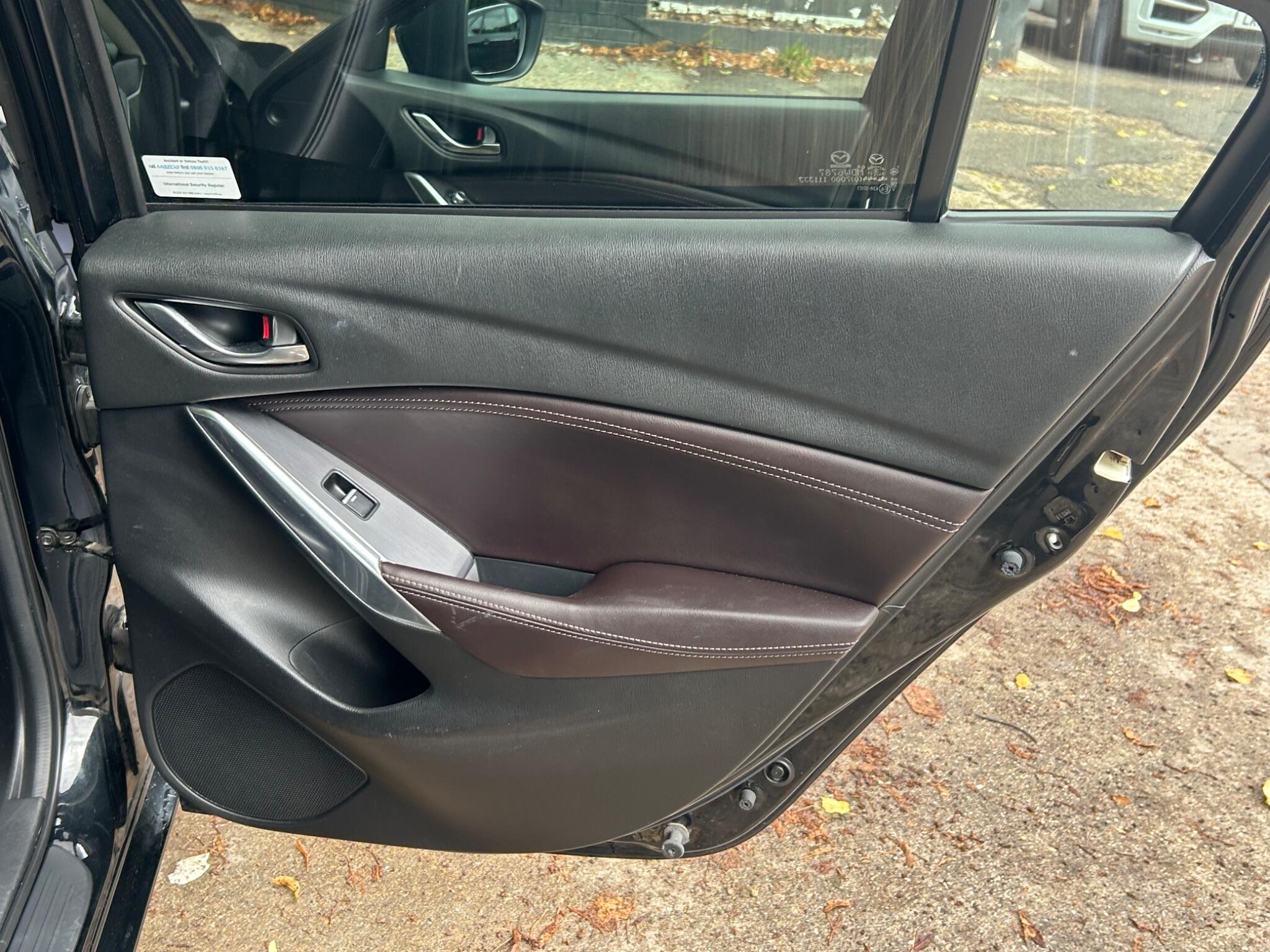Mazda Mazda6 view 32