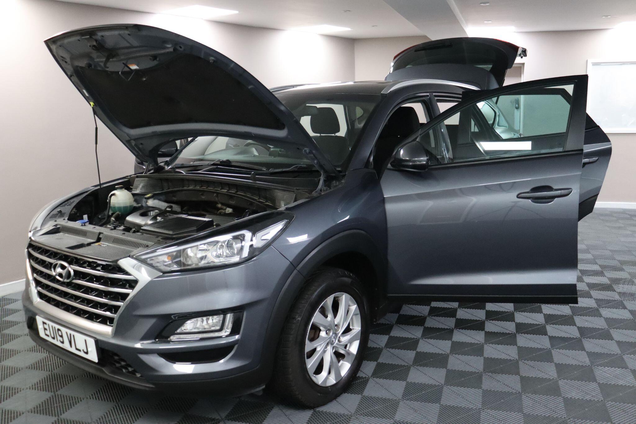 Hyundai Tucson view 15