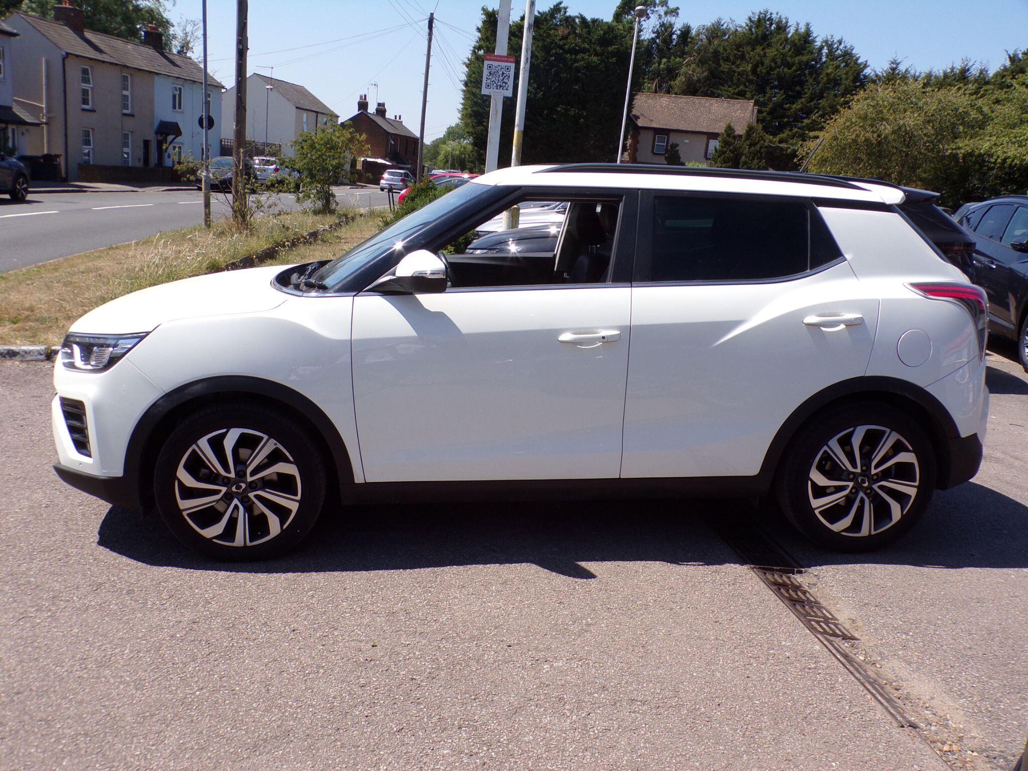 Ssangyong Tivoli view 5