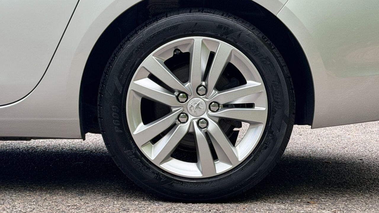 Peugeot 308 view 38