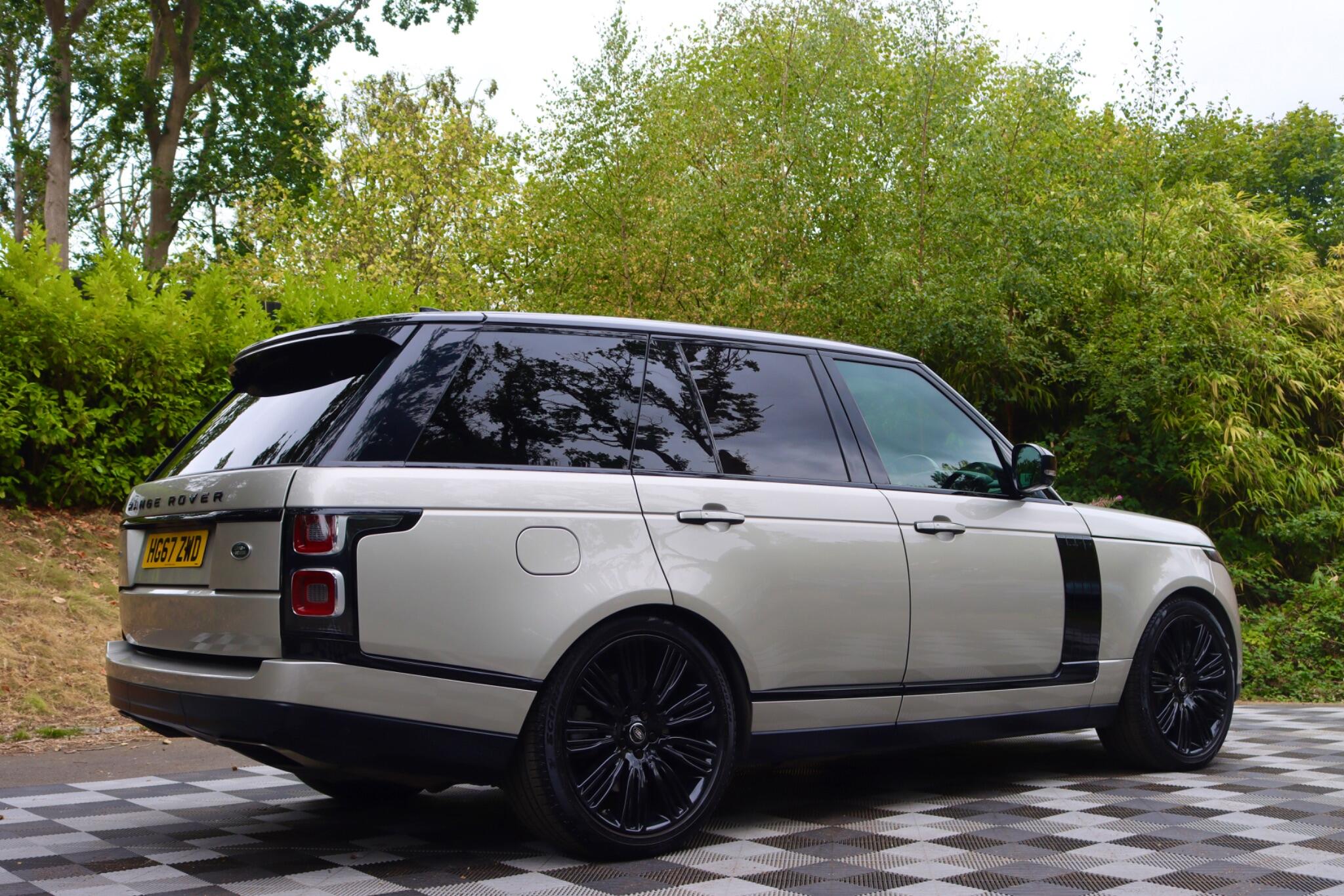 Land Rover Range Rover view 31
