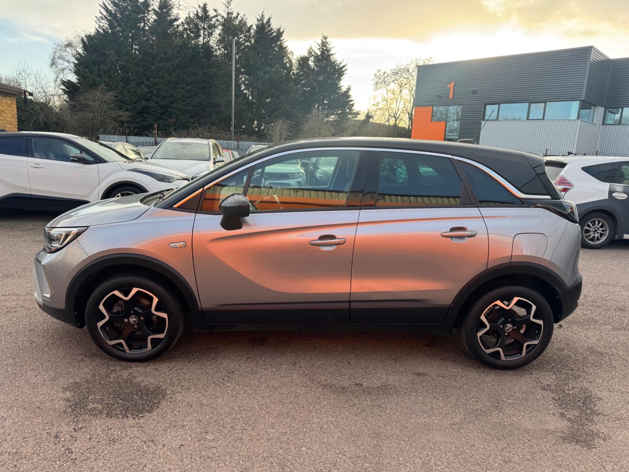 Vauxhall Crossland view 8