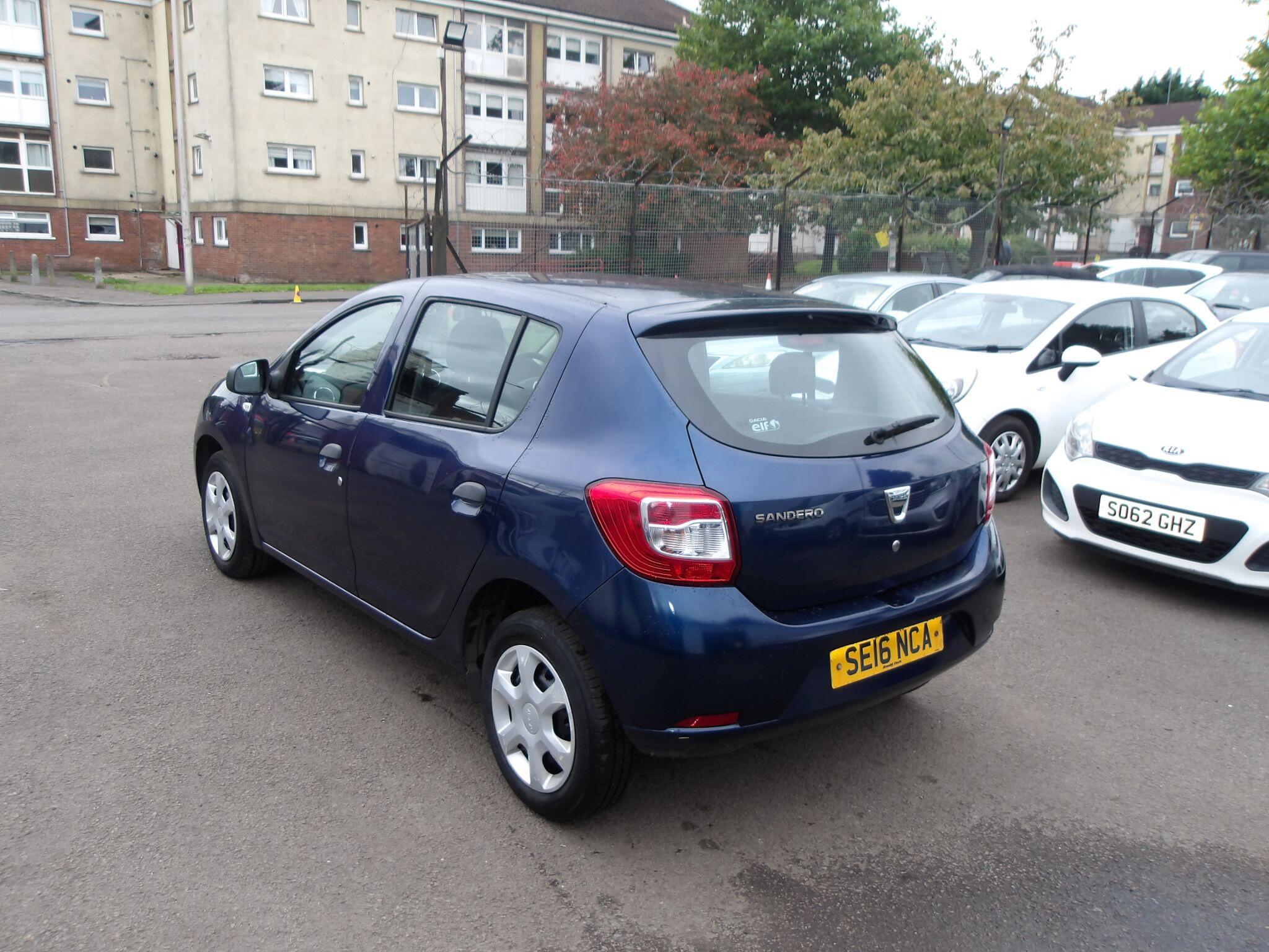 Dacia Sandero view 5