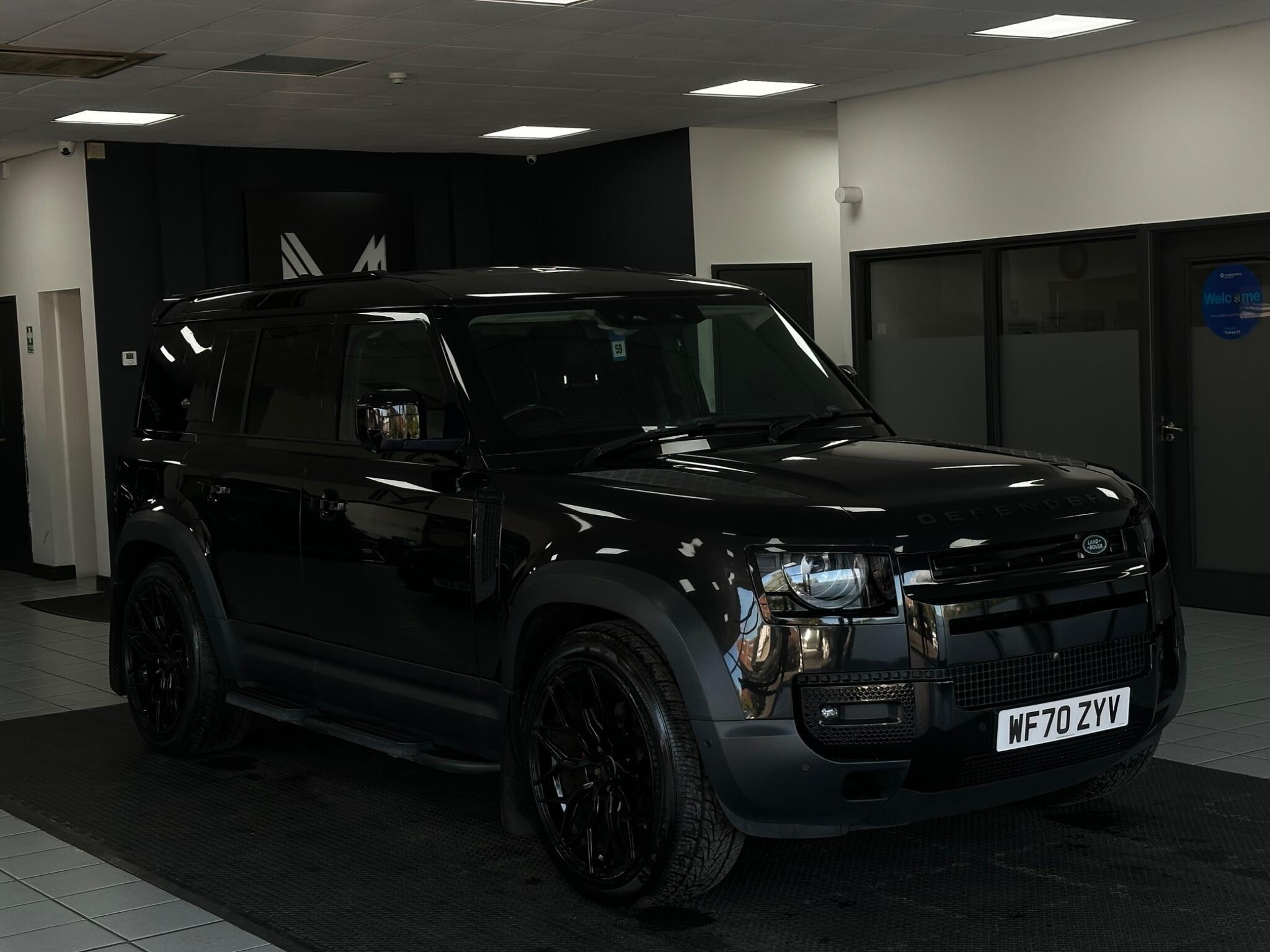 Land Rover Defender 110 view 2