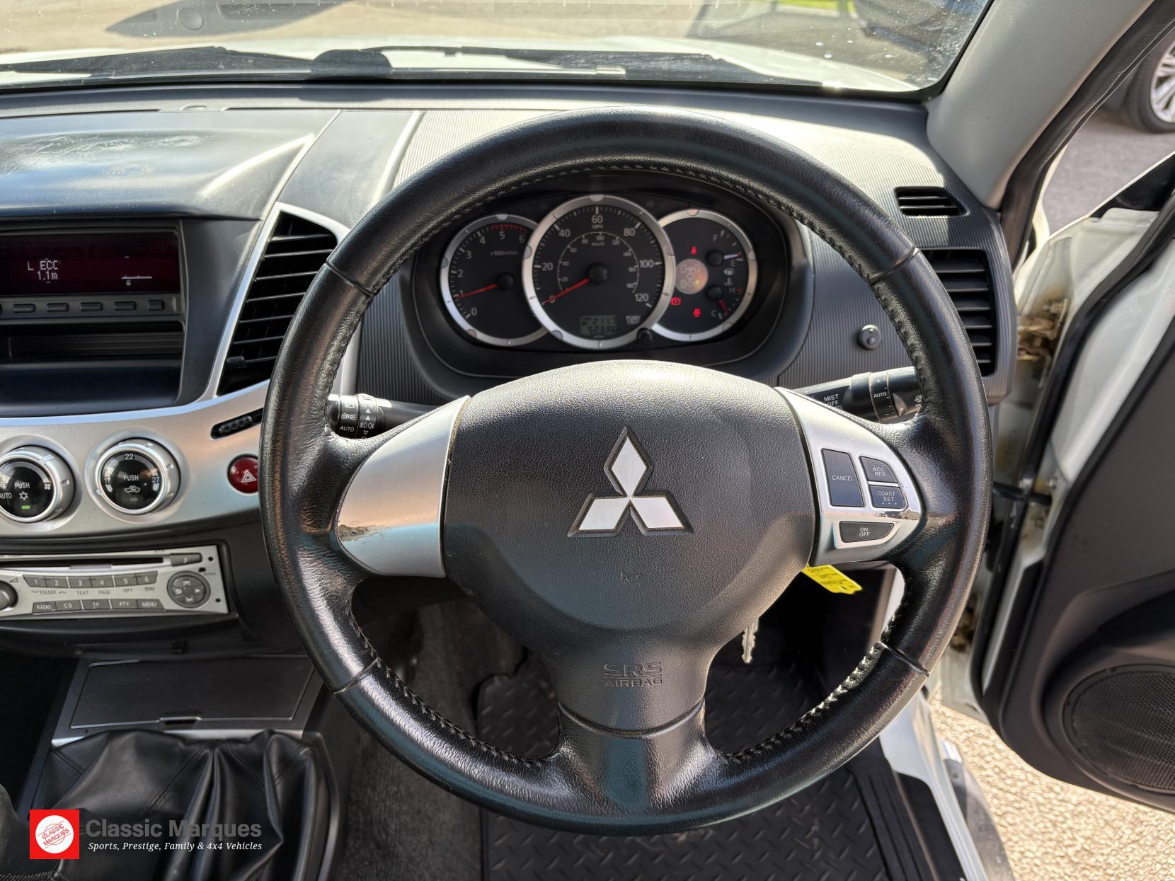 Mitsubishi L200 view 31