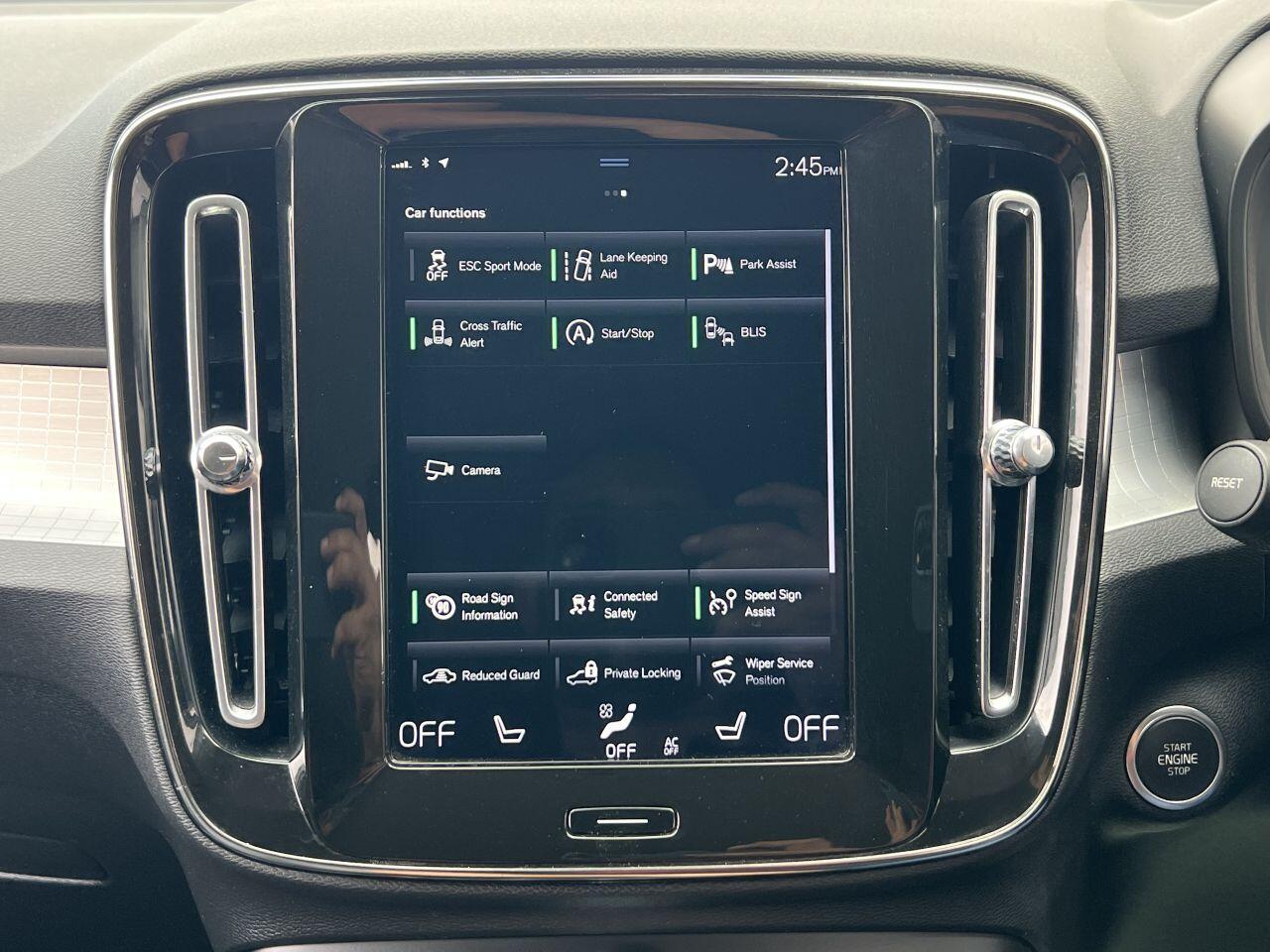 Volvo XC40 view 50