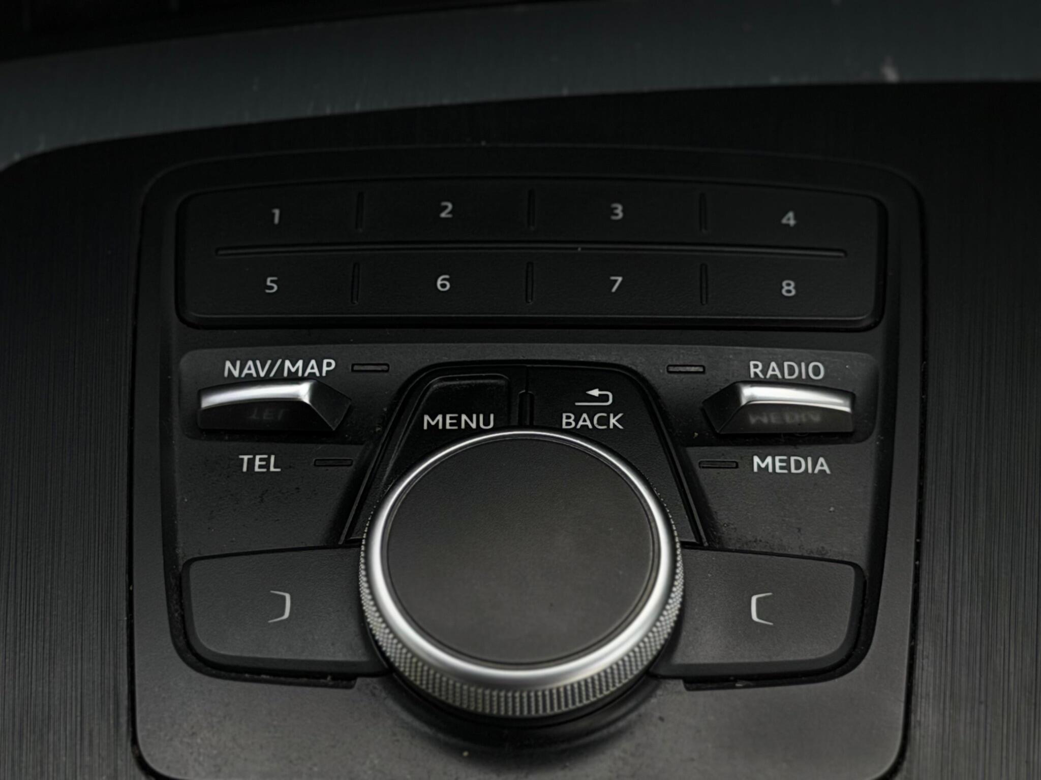 Audi Q5 view 19