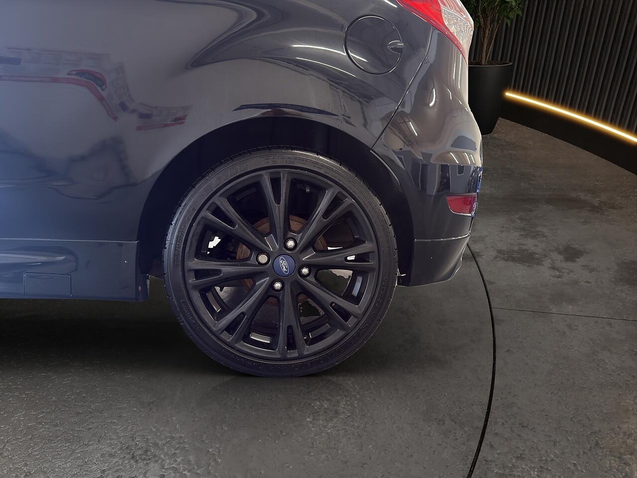 Ford Fiesta view 16