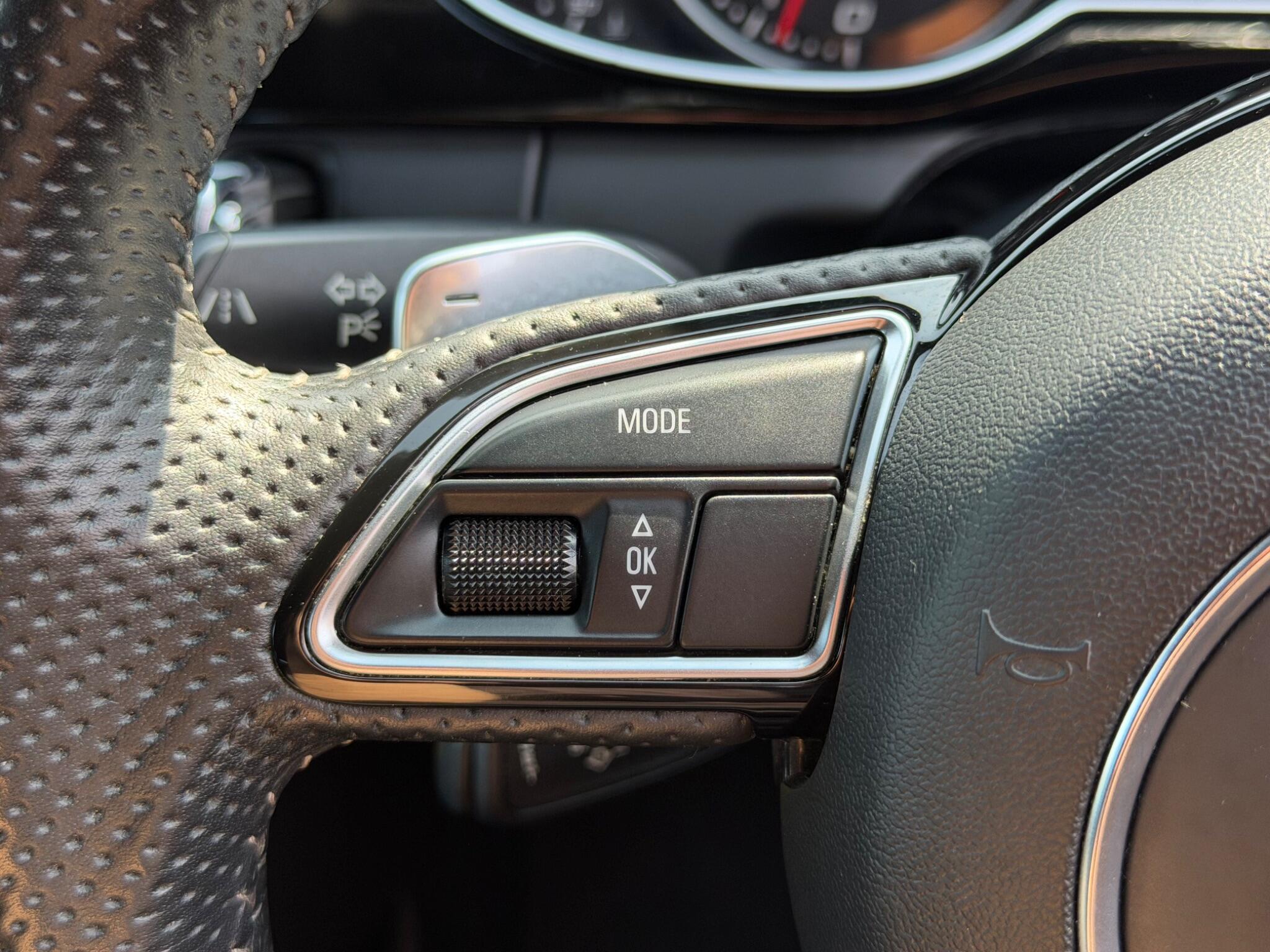 Audi RS4 view 27