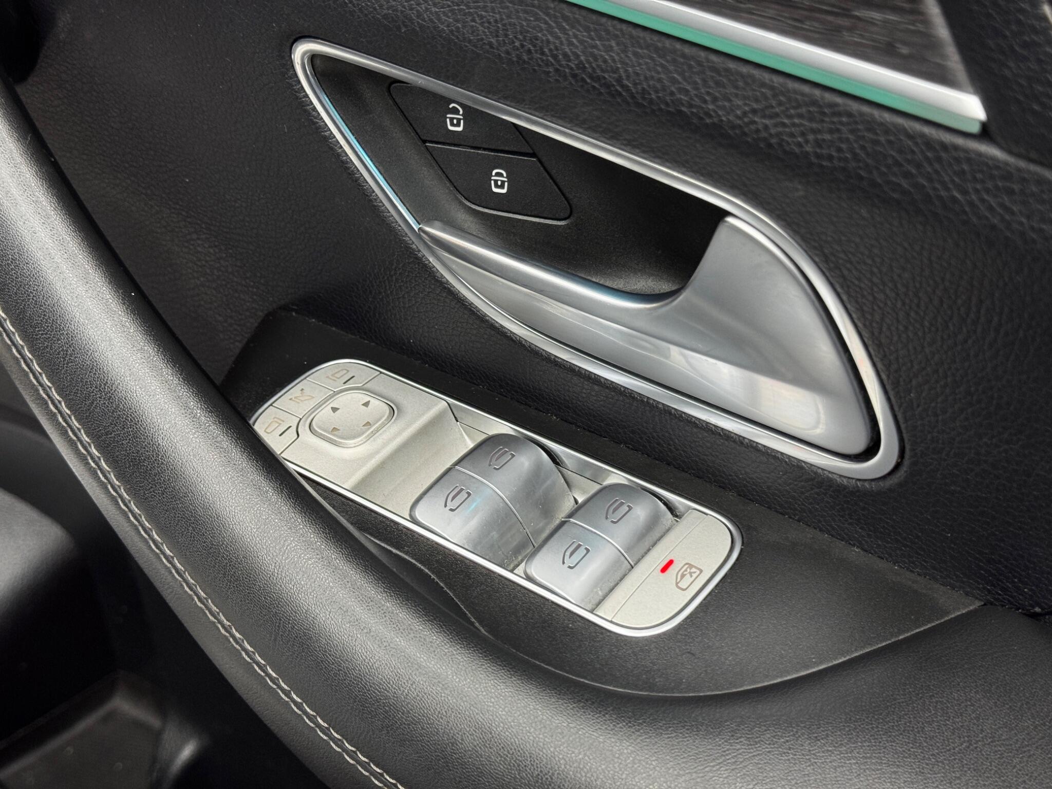Mercedes-Benz Gle view 42