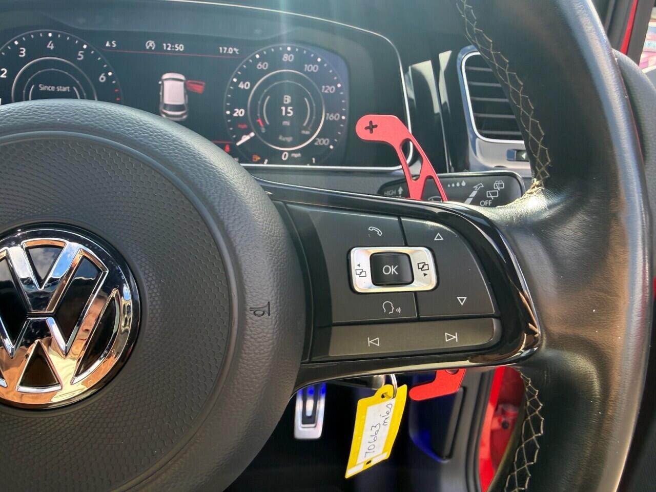 Volkswagen Golf view 22