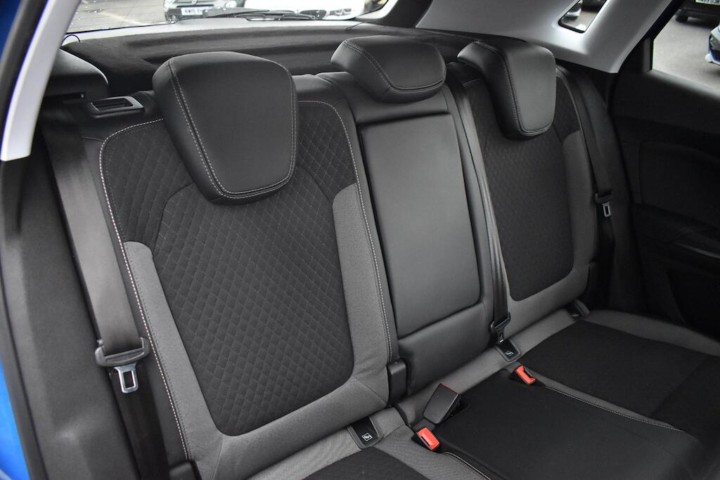 Vauxhall Grandland X view 33