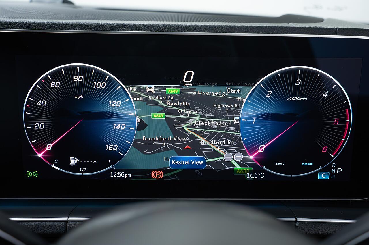 Mercedes-Benz GLS view 14
