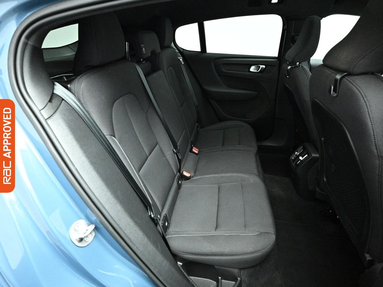Volvo C40 view 13