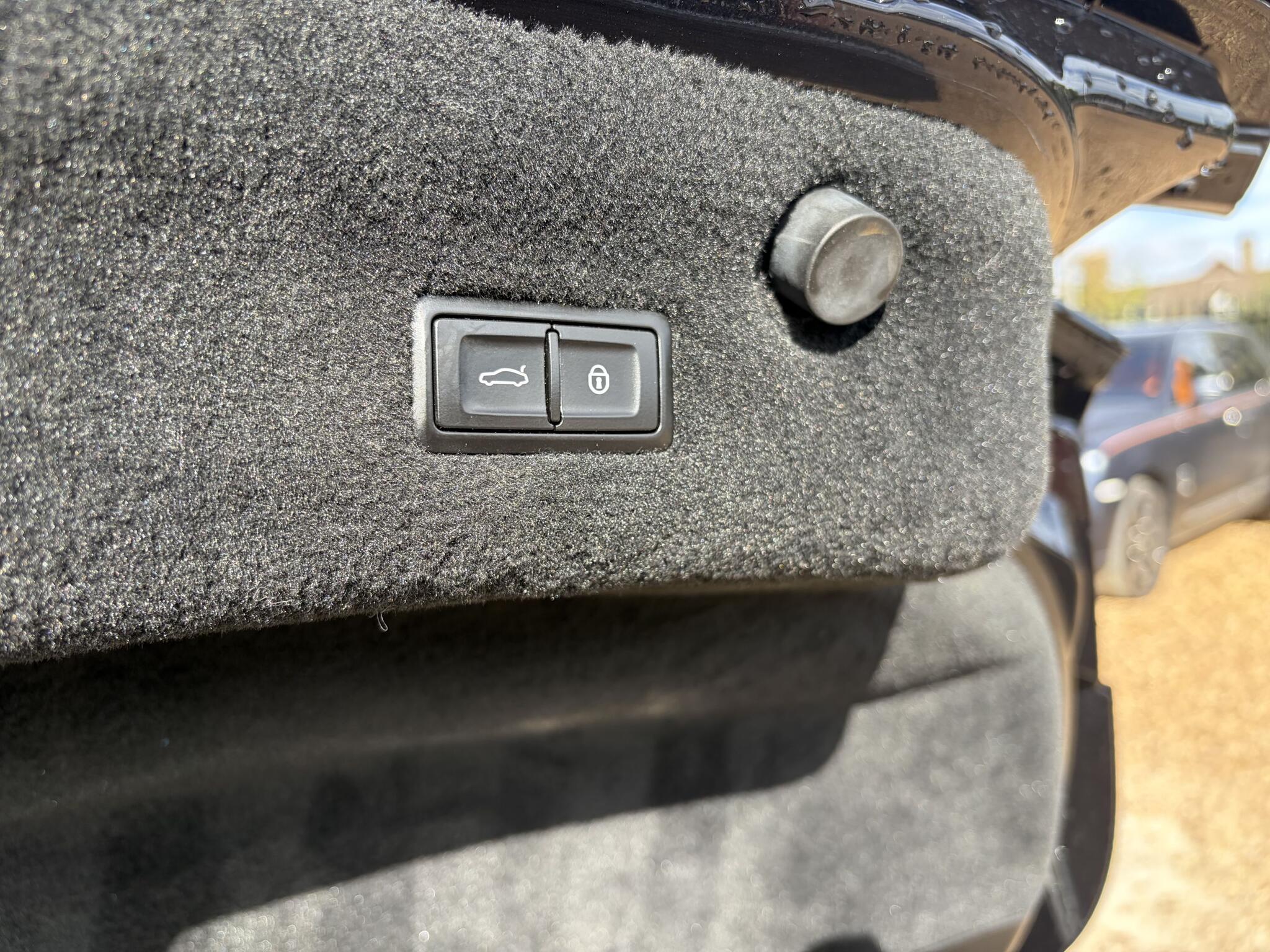 Bentley Continental view 33