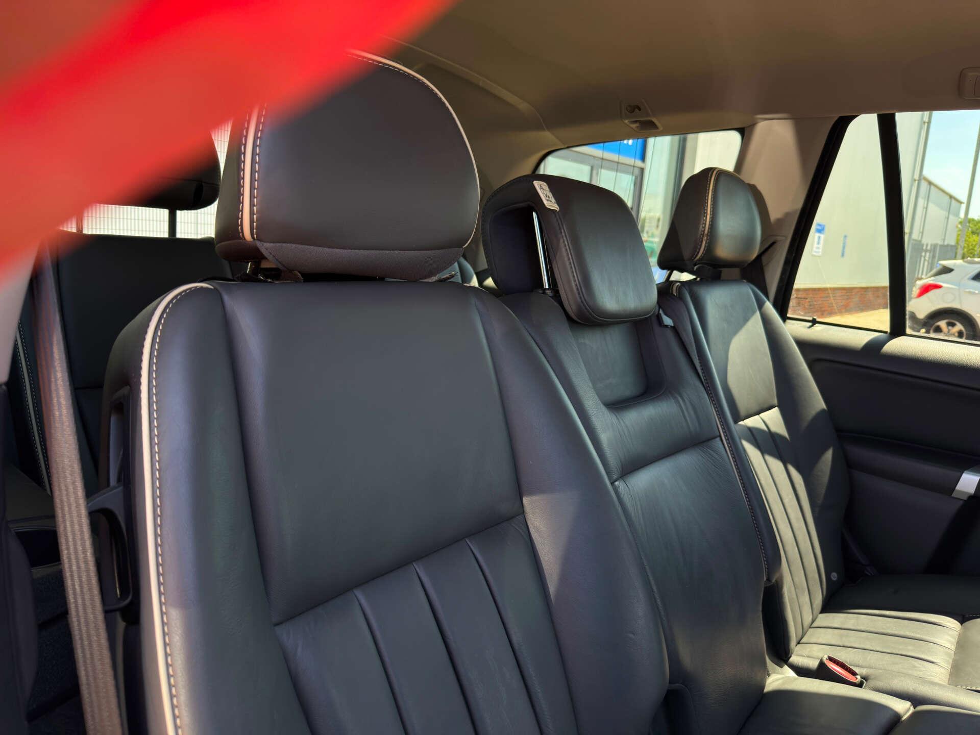 Volvo XC90 view 14