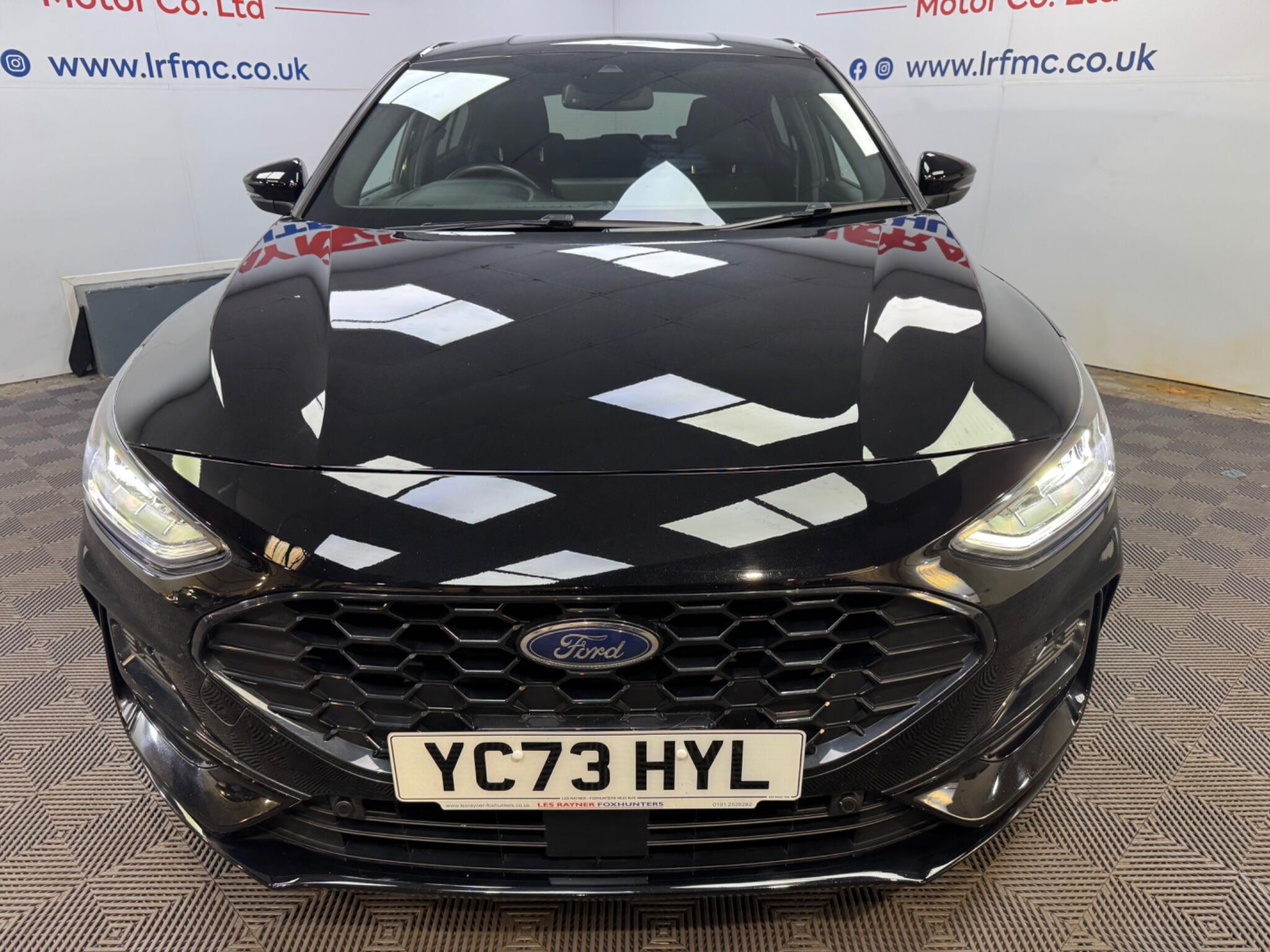 Ford Focus view 8