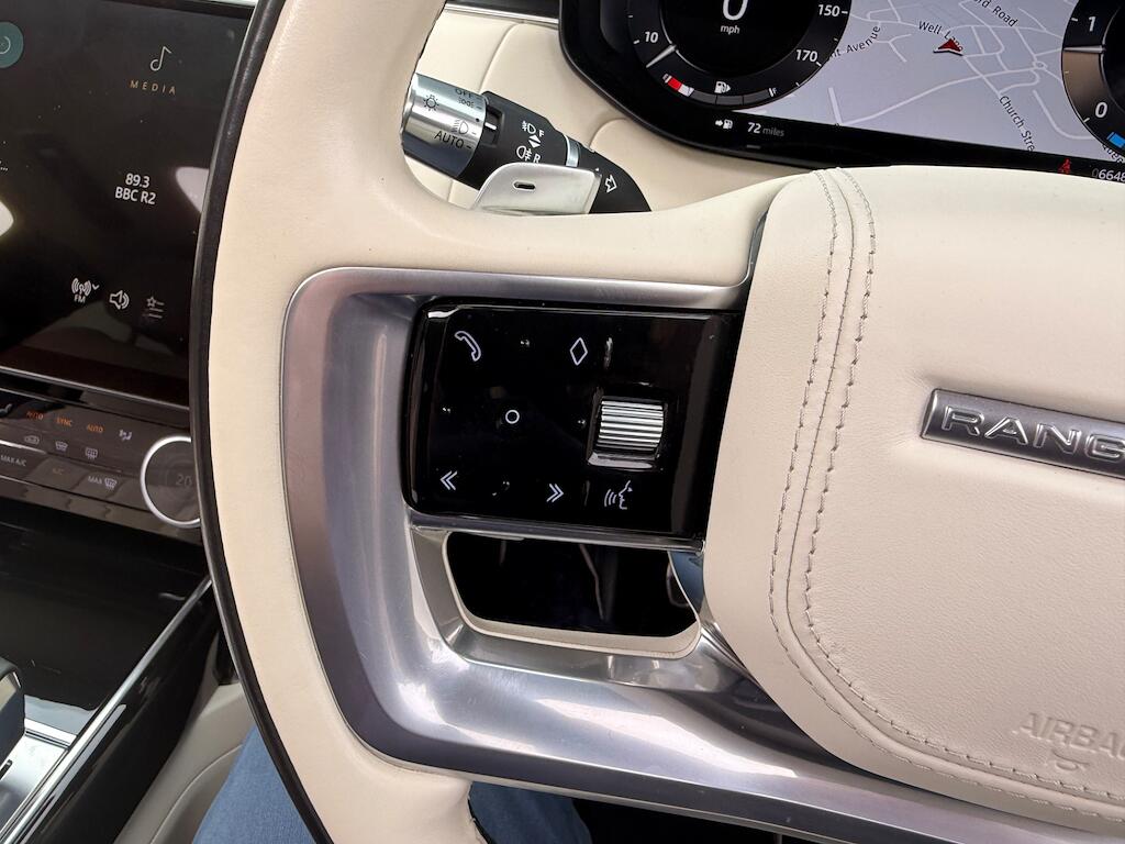 Land Rover Range Rover view 42