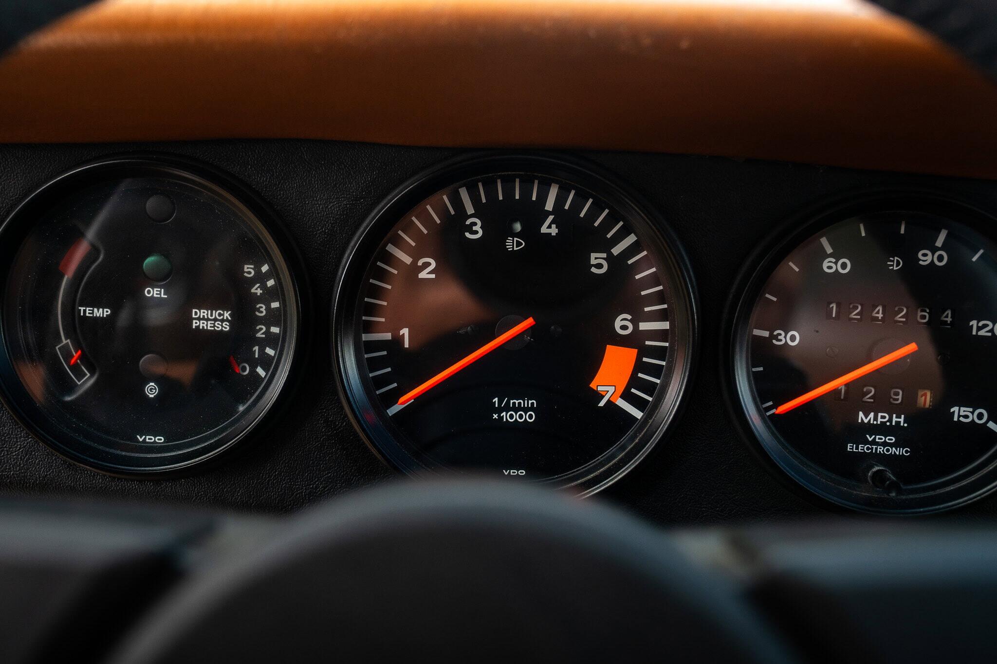 Porsche 911 view 68