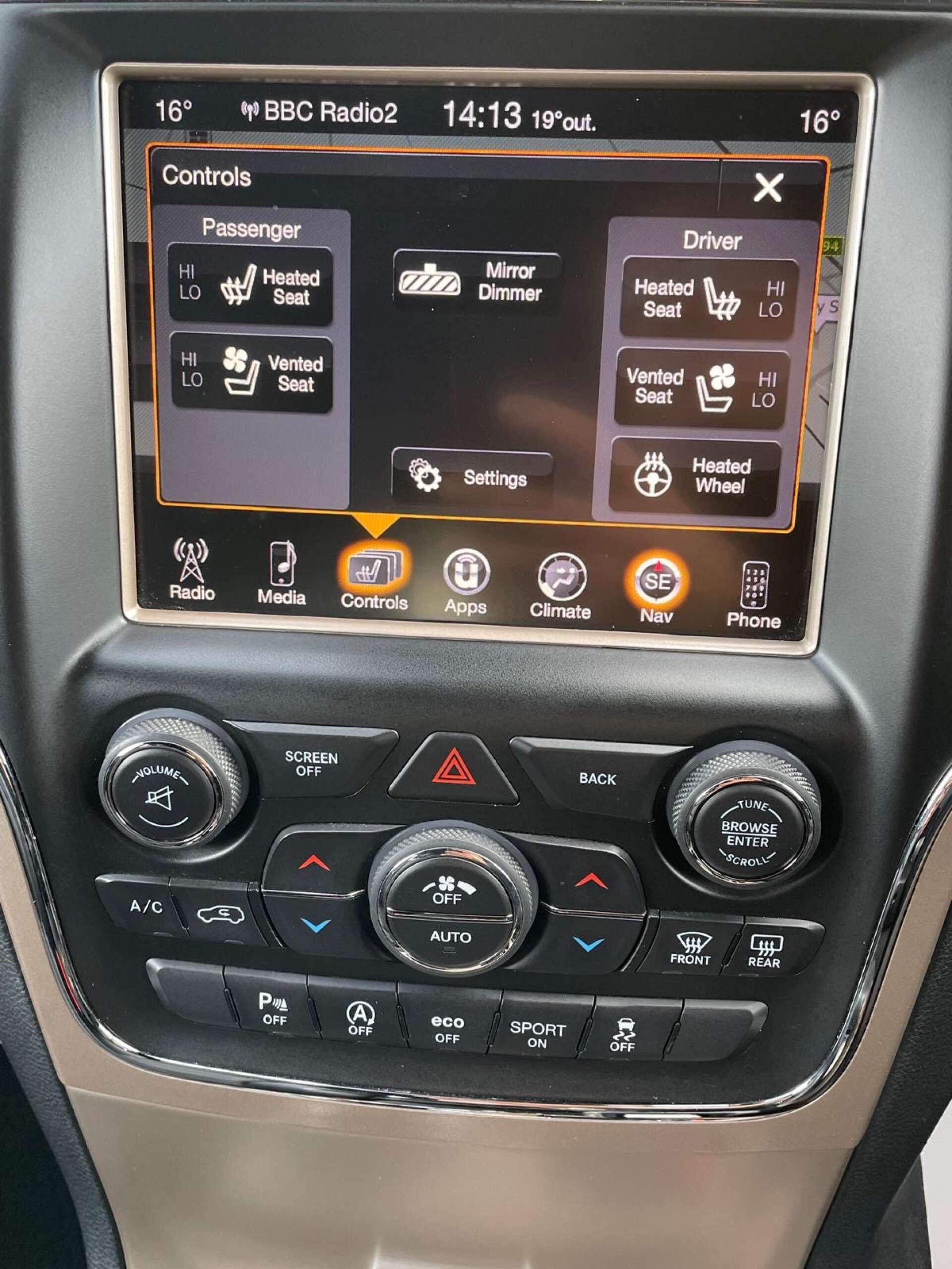 Jeep Grand Cherokee view 48