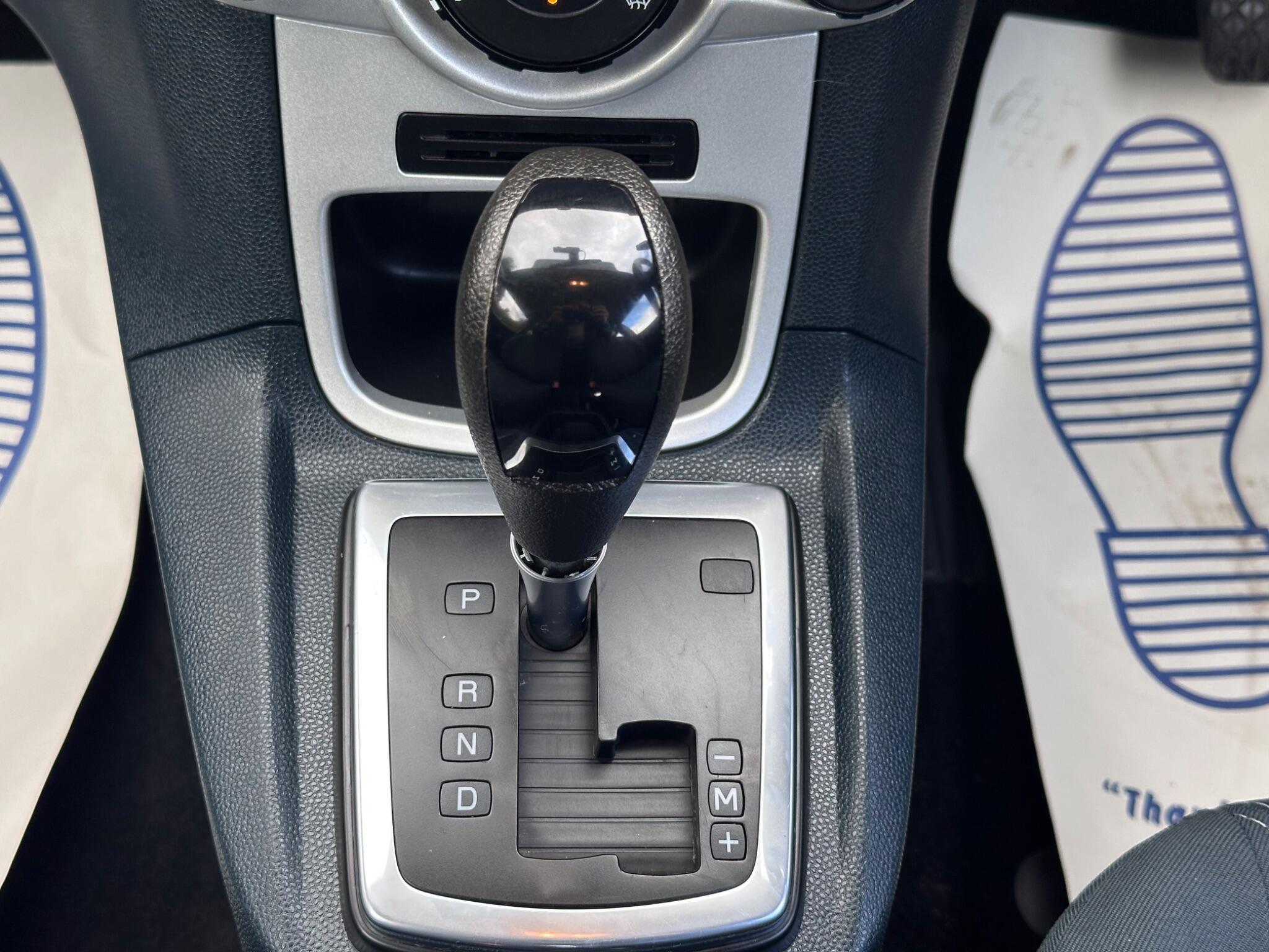Ford Fiesta view 37
