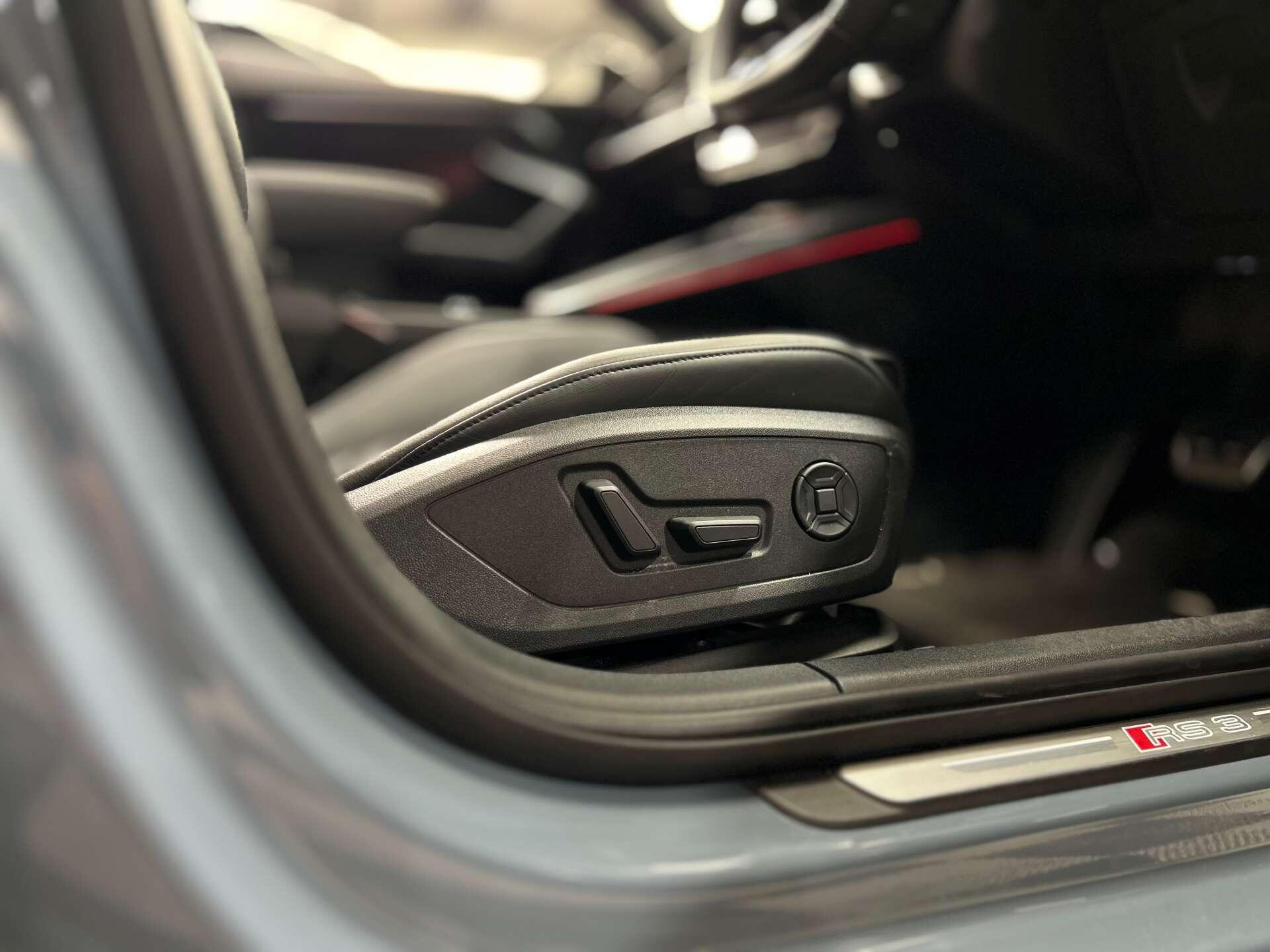 Audi RS3 view 31
