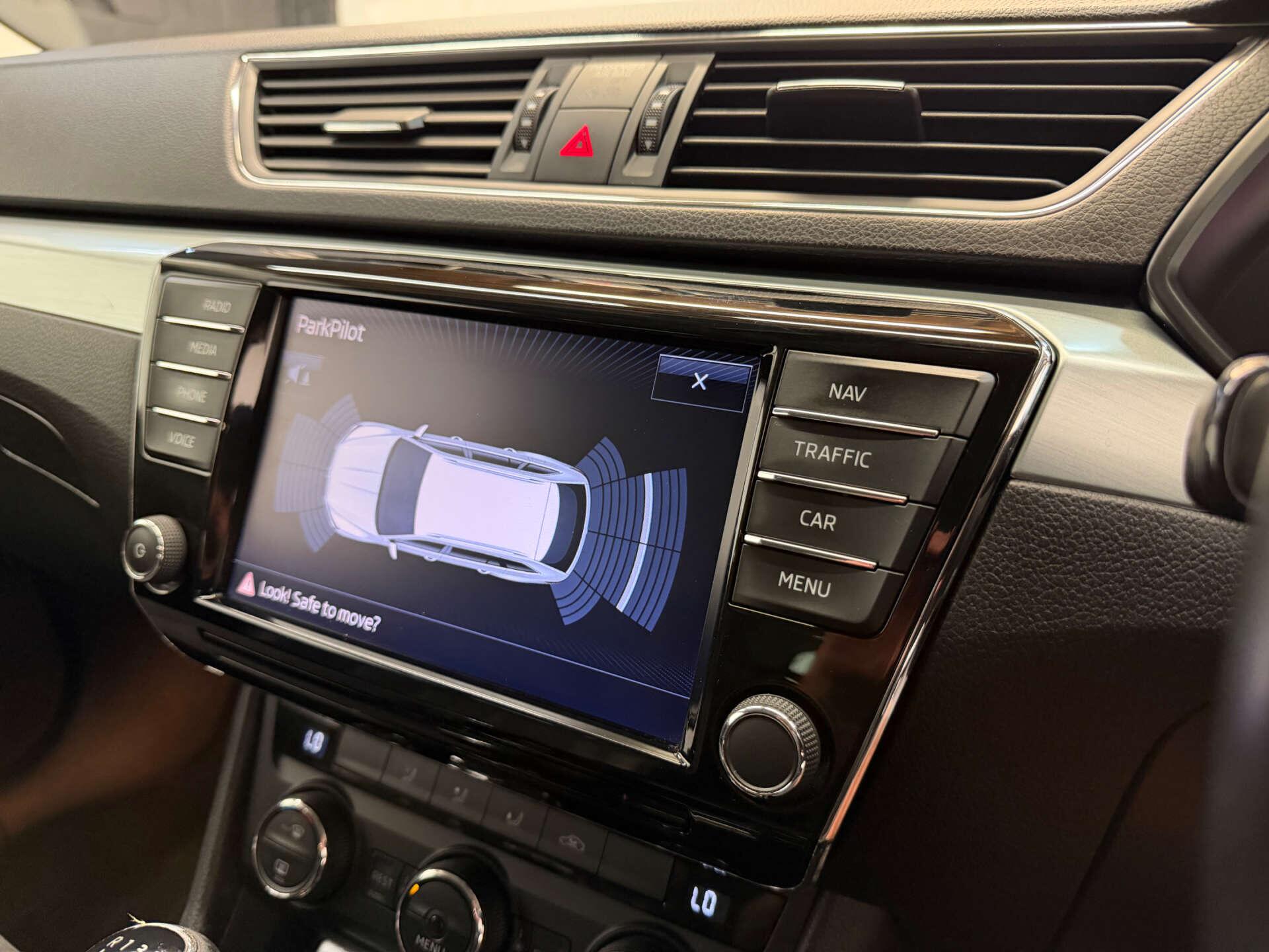 Skoda Superb view 31