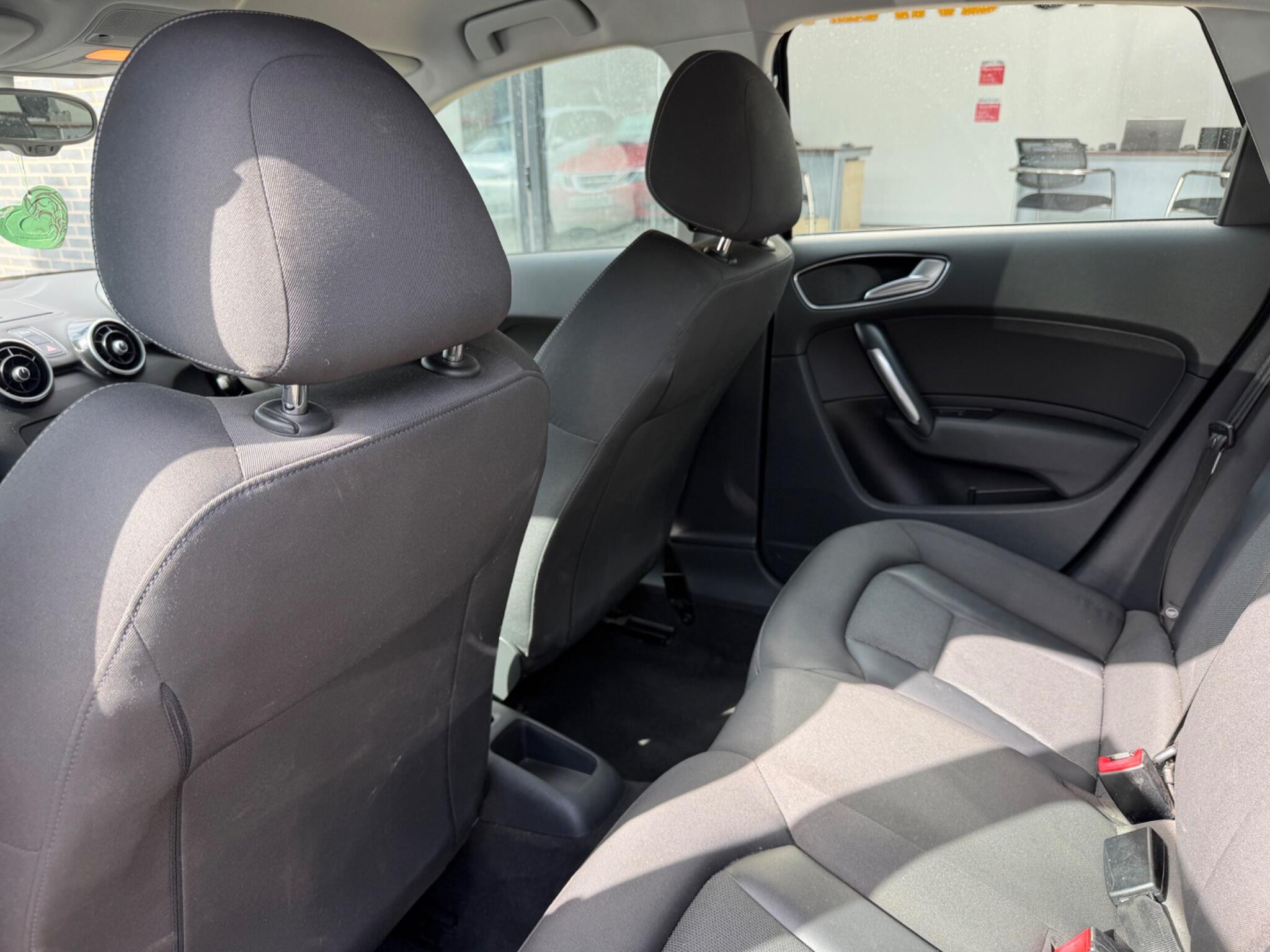 Audi A1 view 27