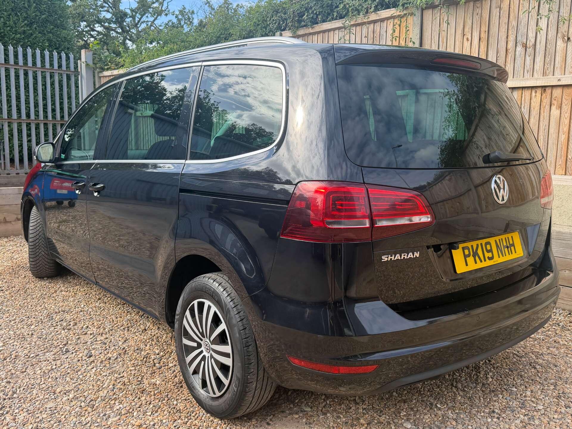 Volkswagen Sharan view 8
