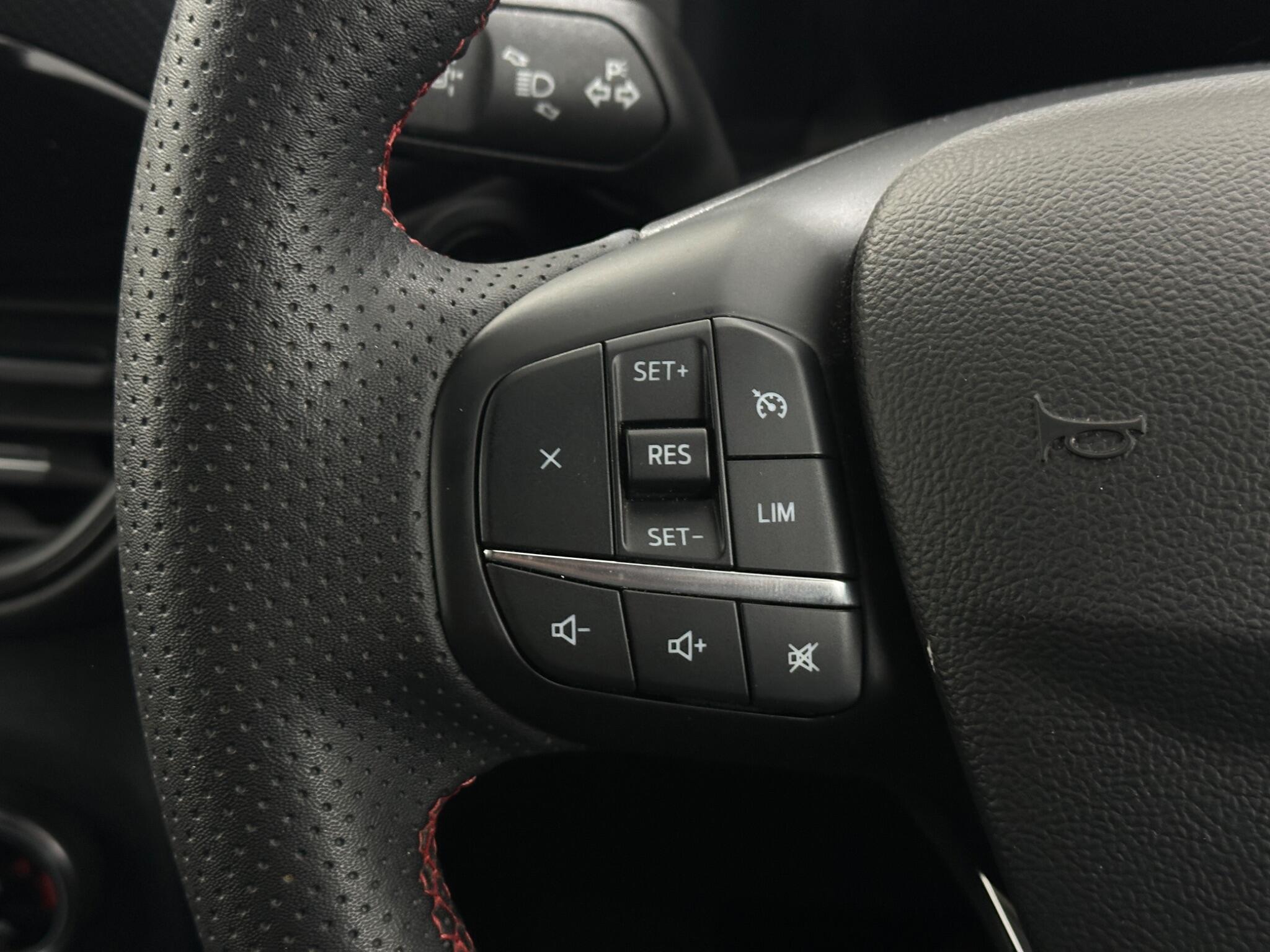 Ford Kuga view 15