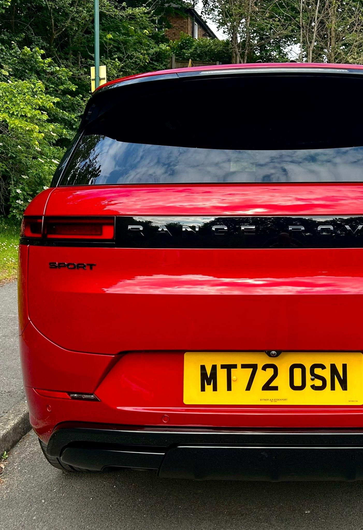 Land Rover Range Rover Sport view 23