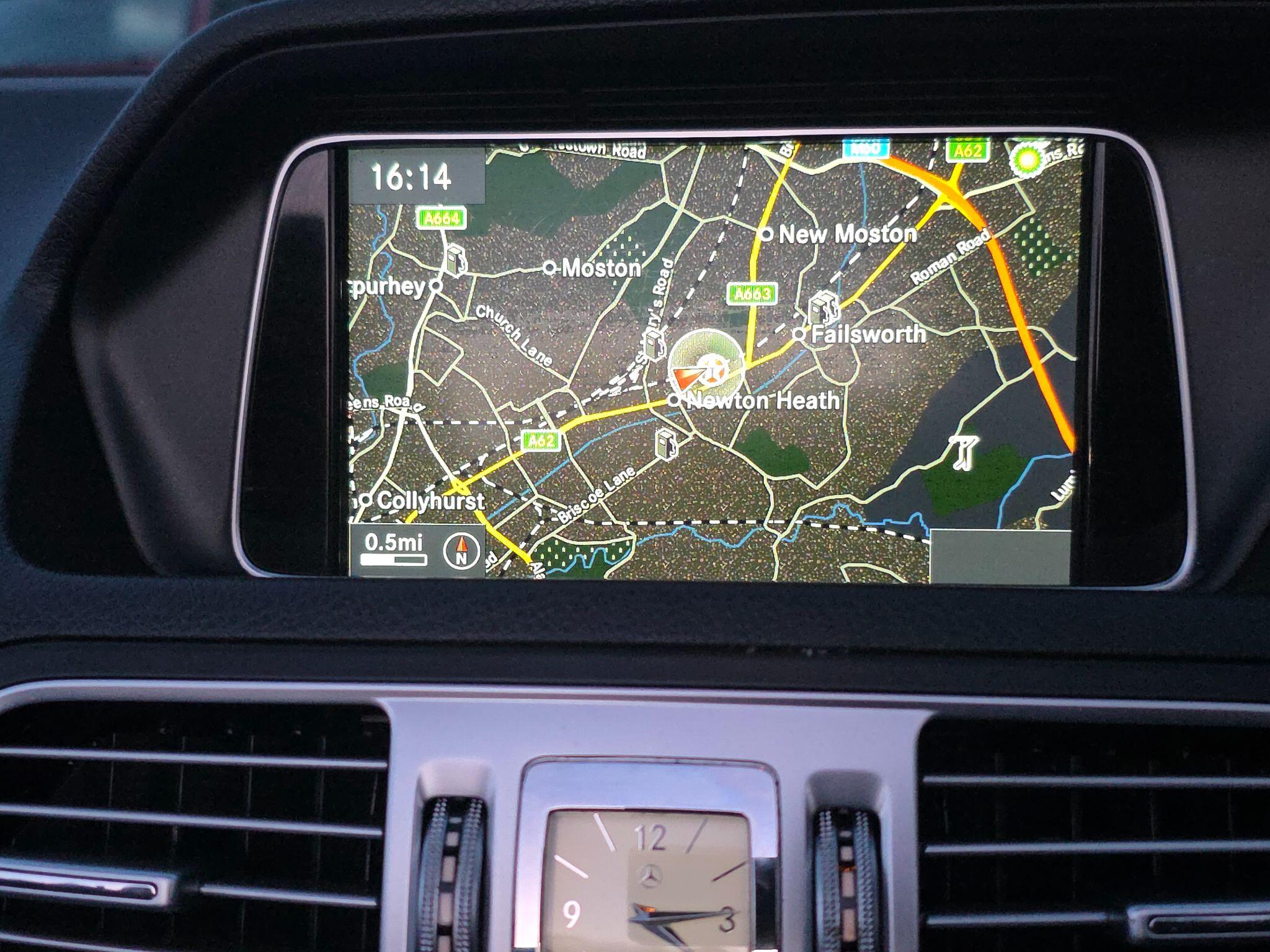 2014 Mercedes-Benz E Class image 33