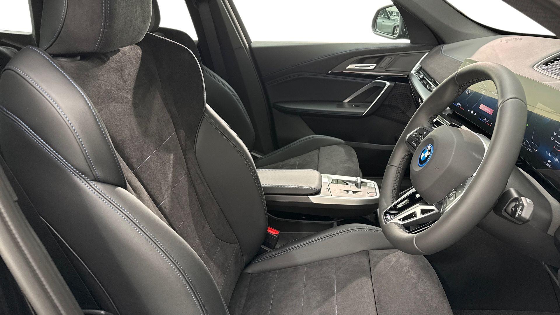 BMW X1 view 11