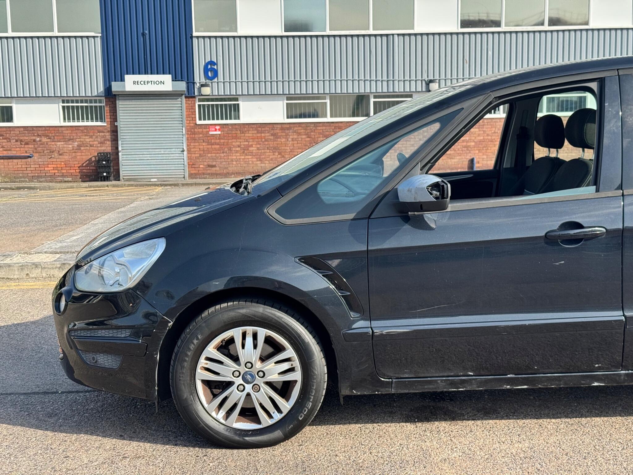 Ford S-Max view 55