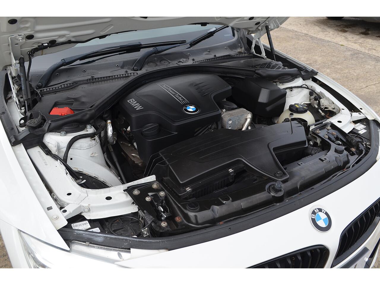 BMW 4 Series view 35
