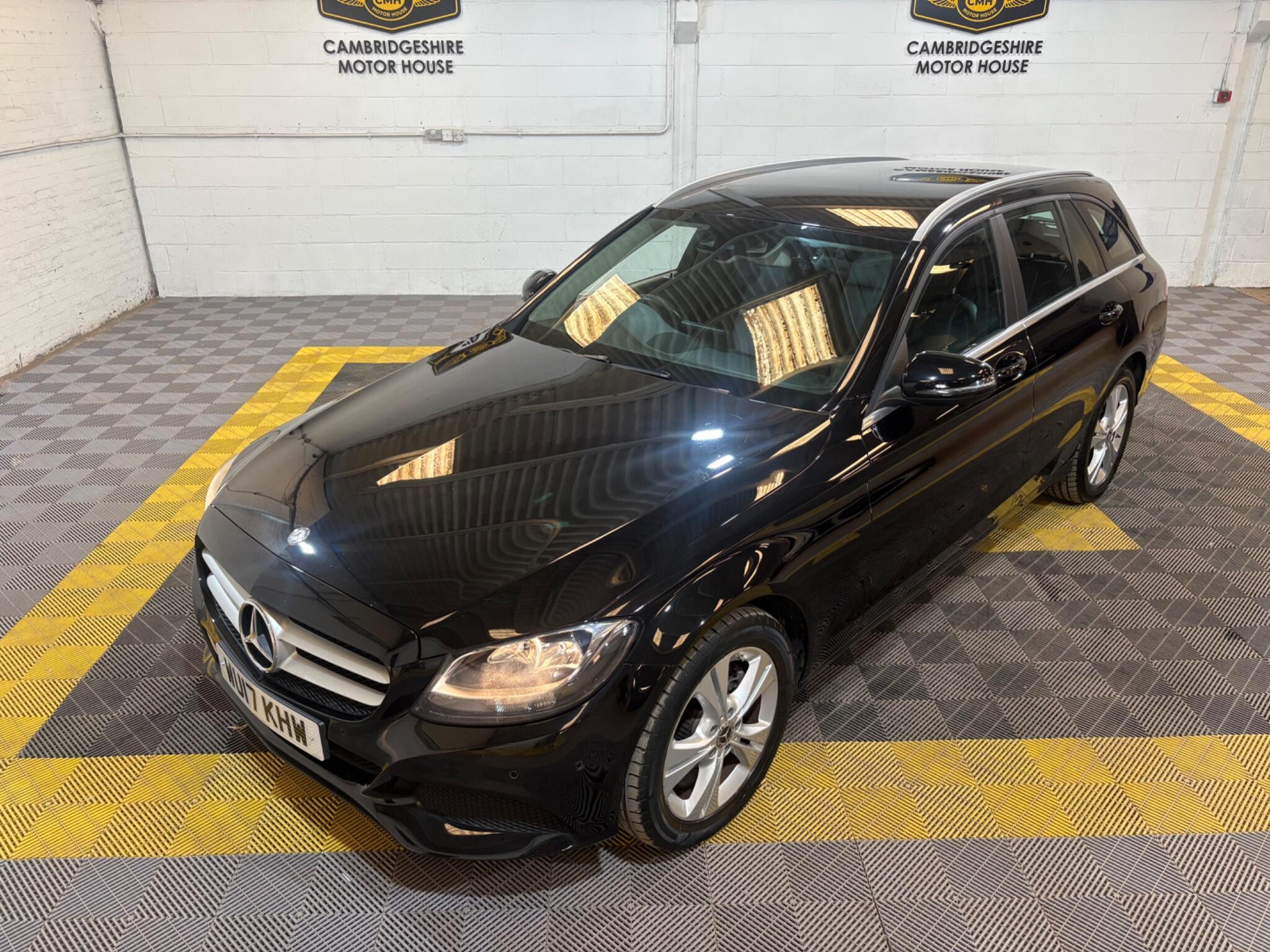 Mercedes-Benz C Class view 52