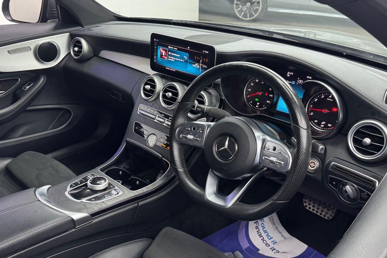 Mercedes-Benz C-Class view 14