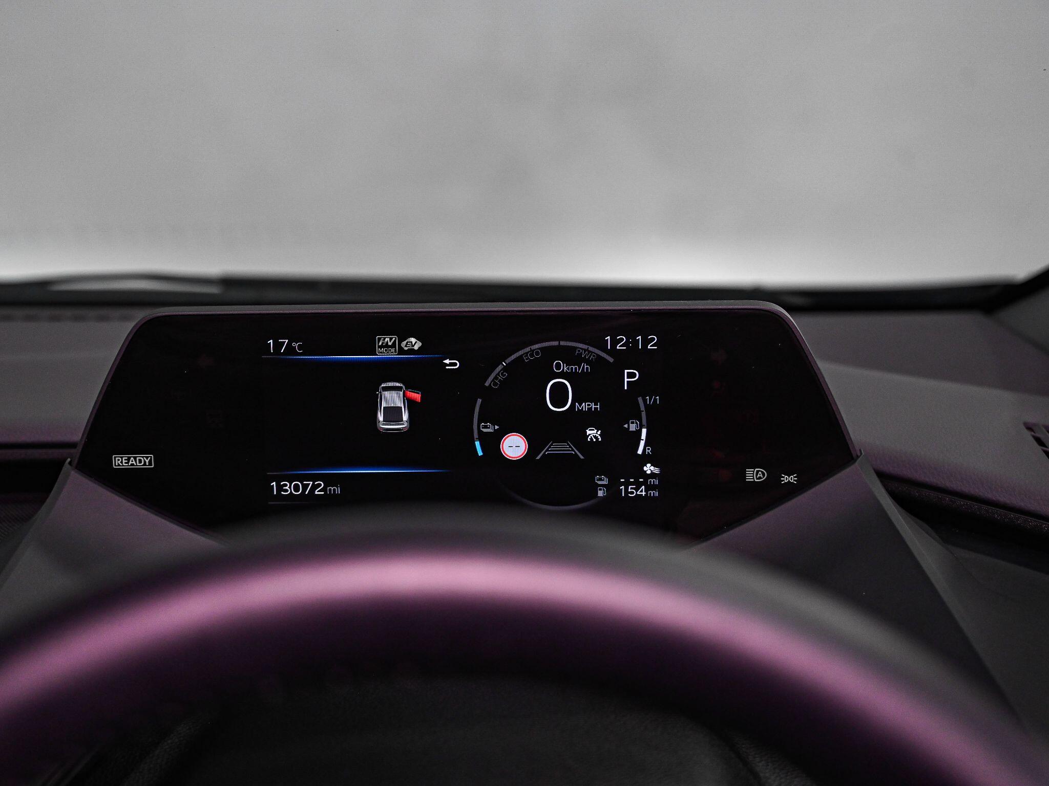 Toyota Prius view 10