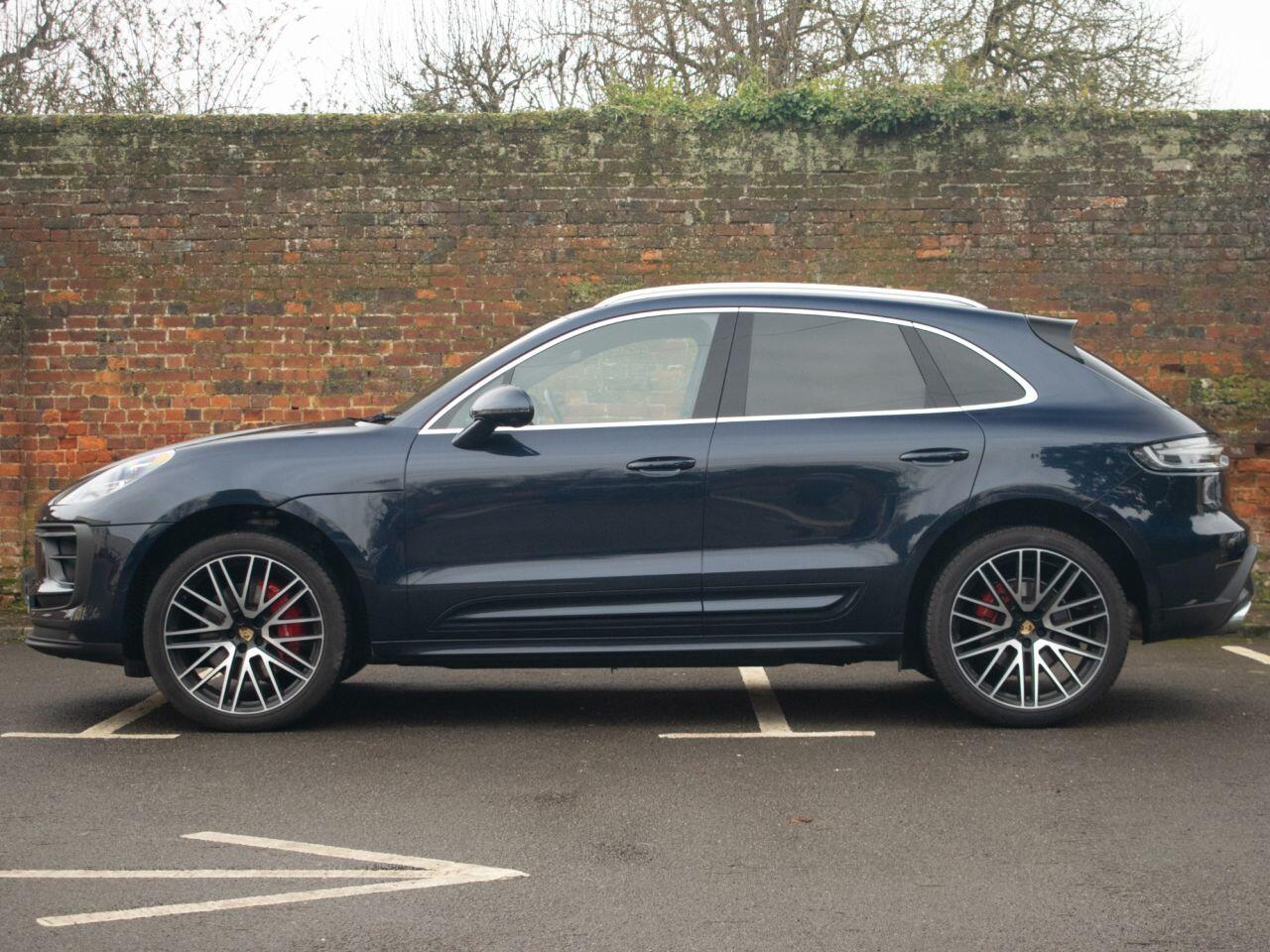 Porsche Macan view 2