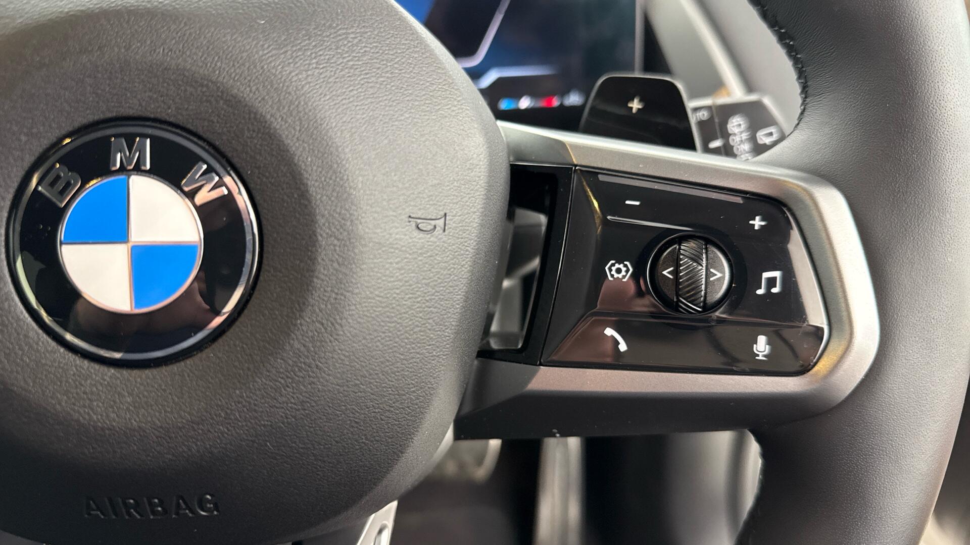 BMW X3 view 18