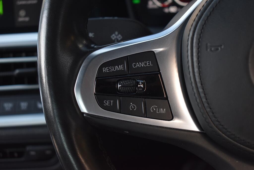BMW 3 Series view 50