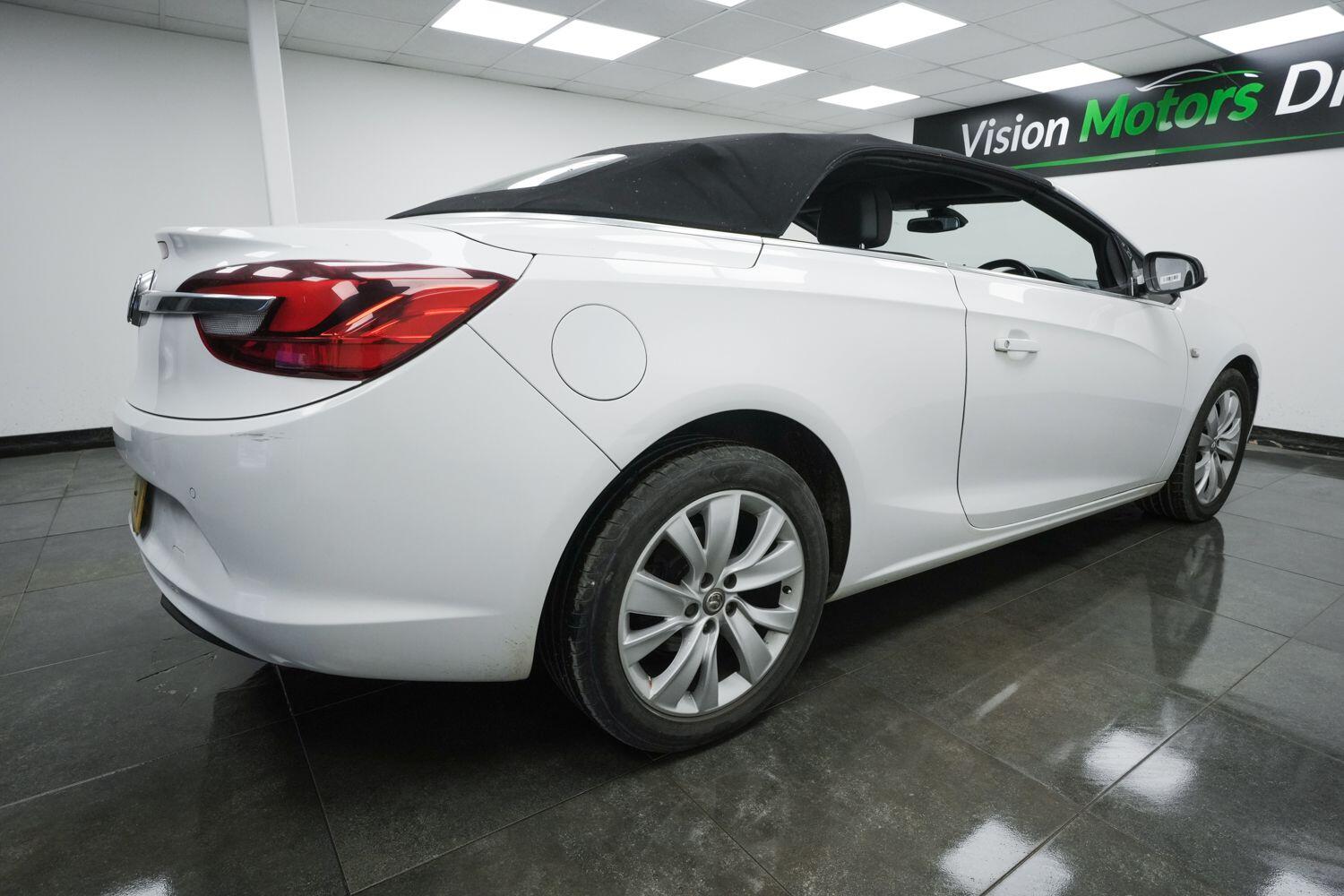 Vauxhall Cascada view 4